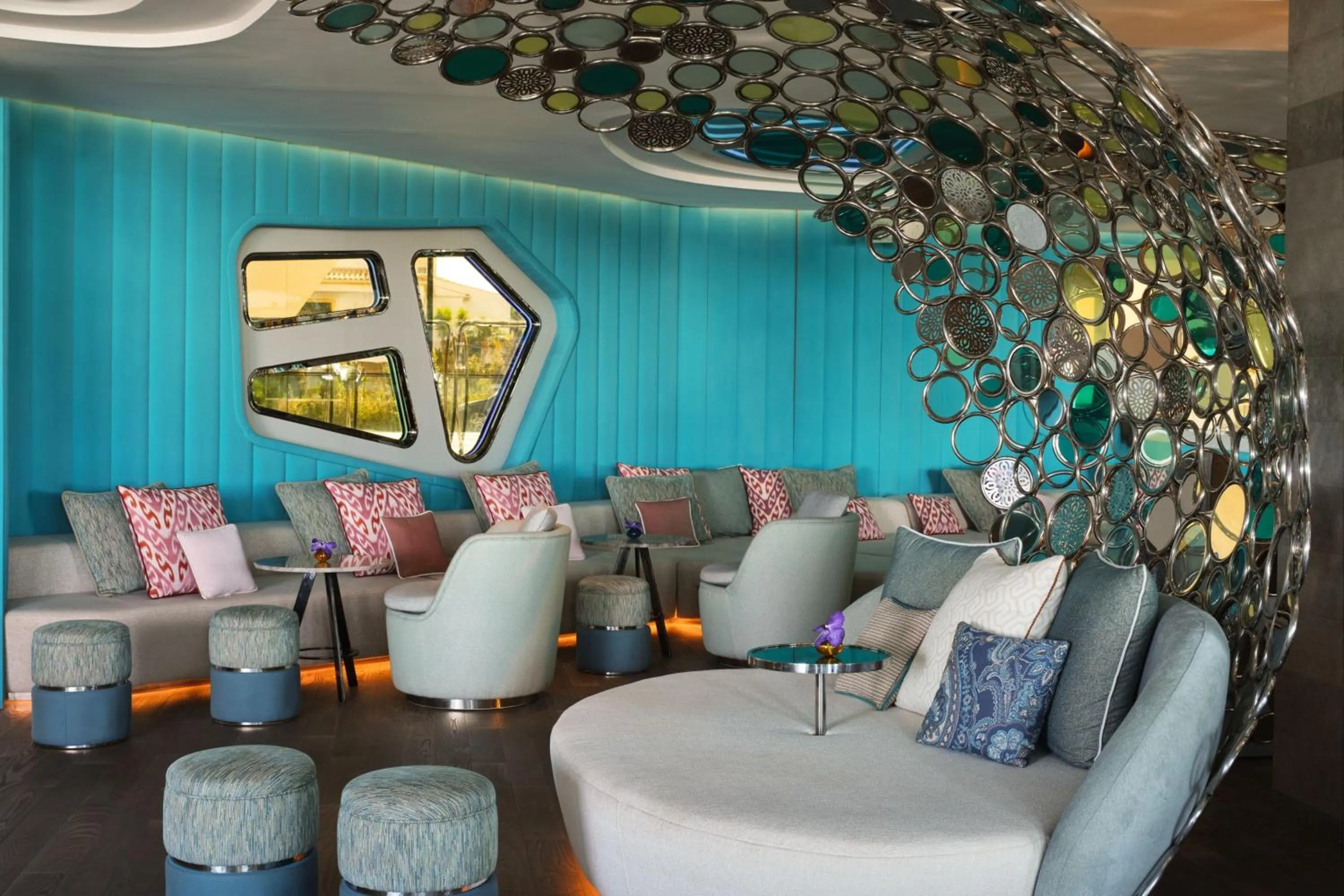 Lounge or bar in W Residences Algarve