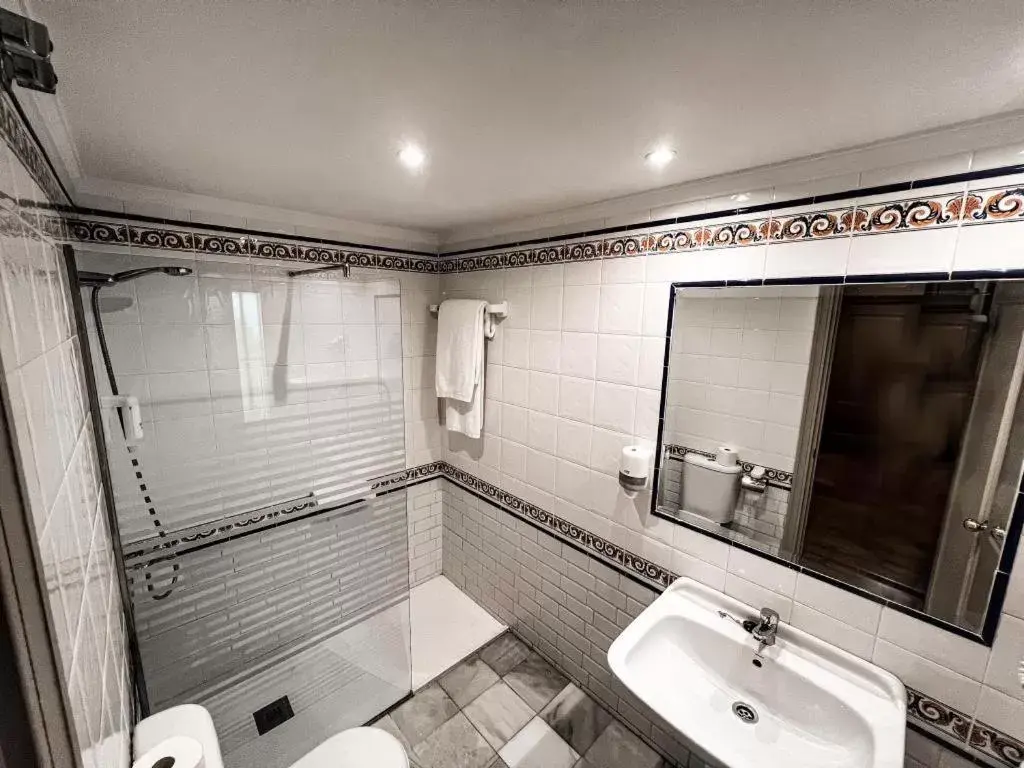 Bathroom in Hotel Doña Blanca