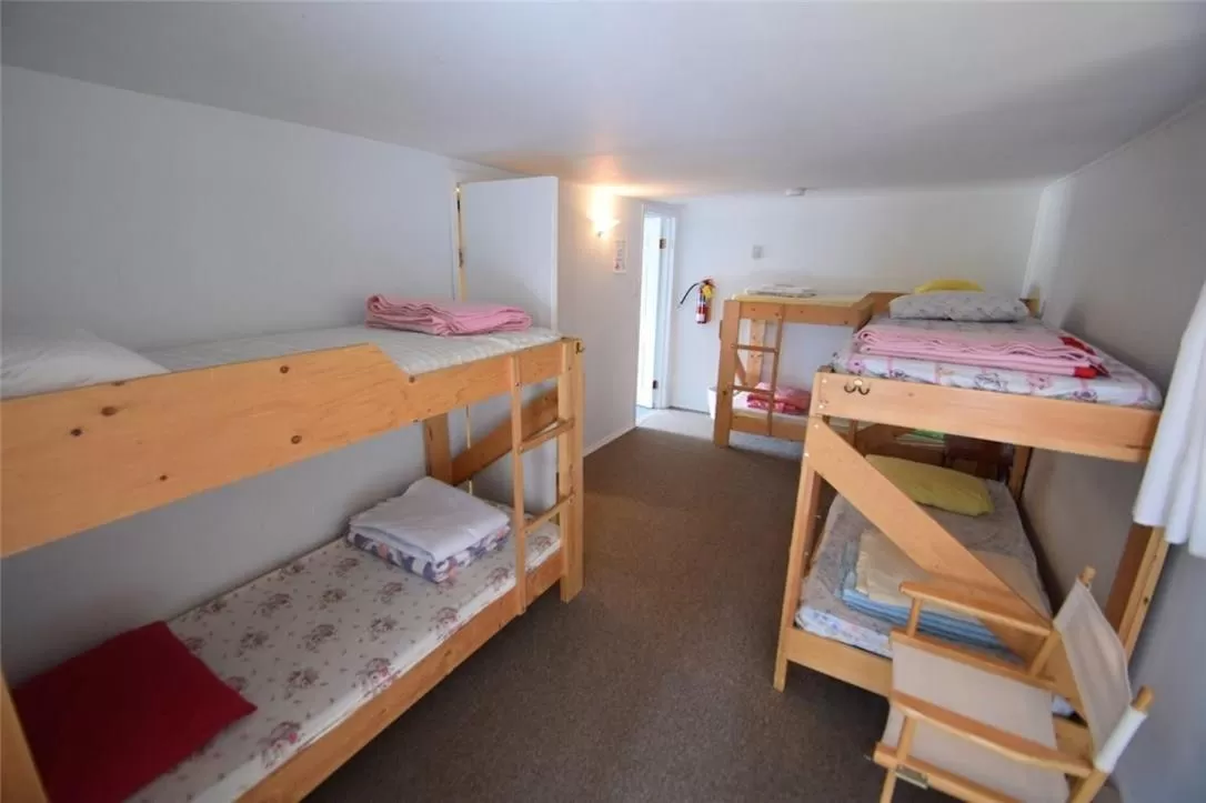 Bunk Bed in Misty River Lodge