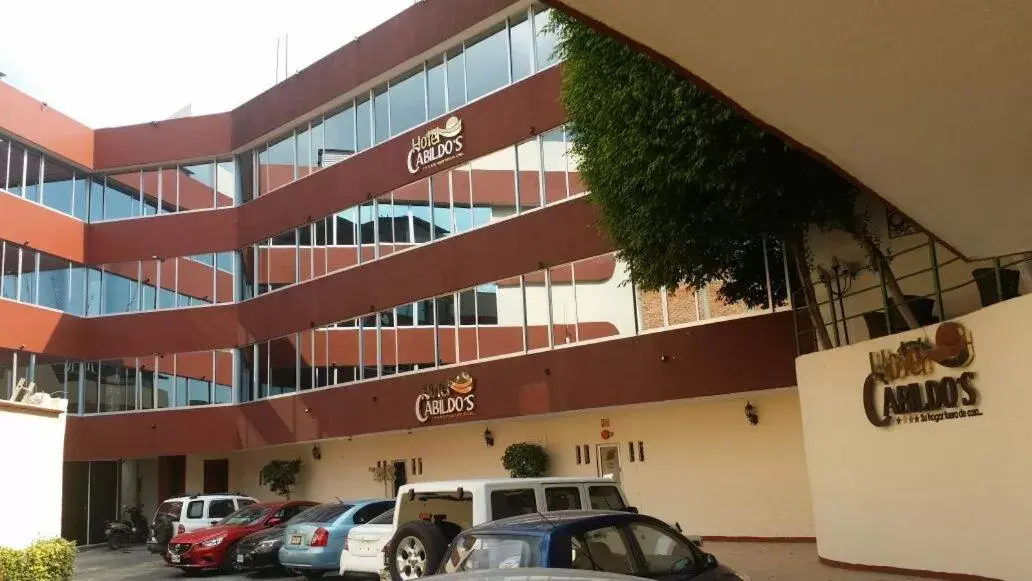 Facade/entrance, Property Building in Hotel Cabildos