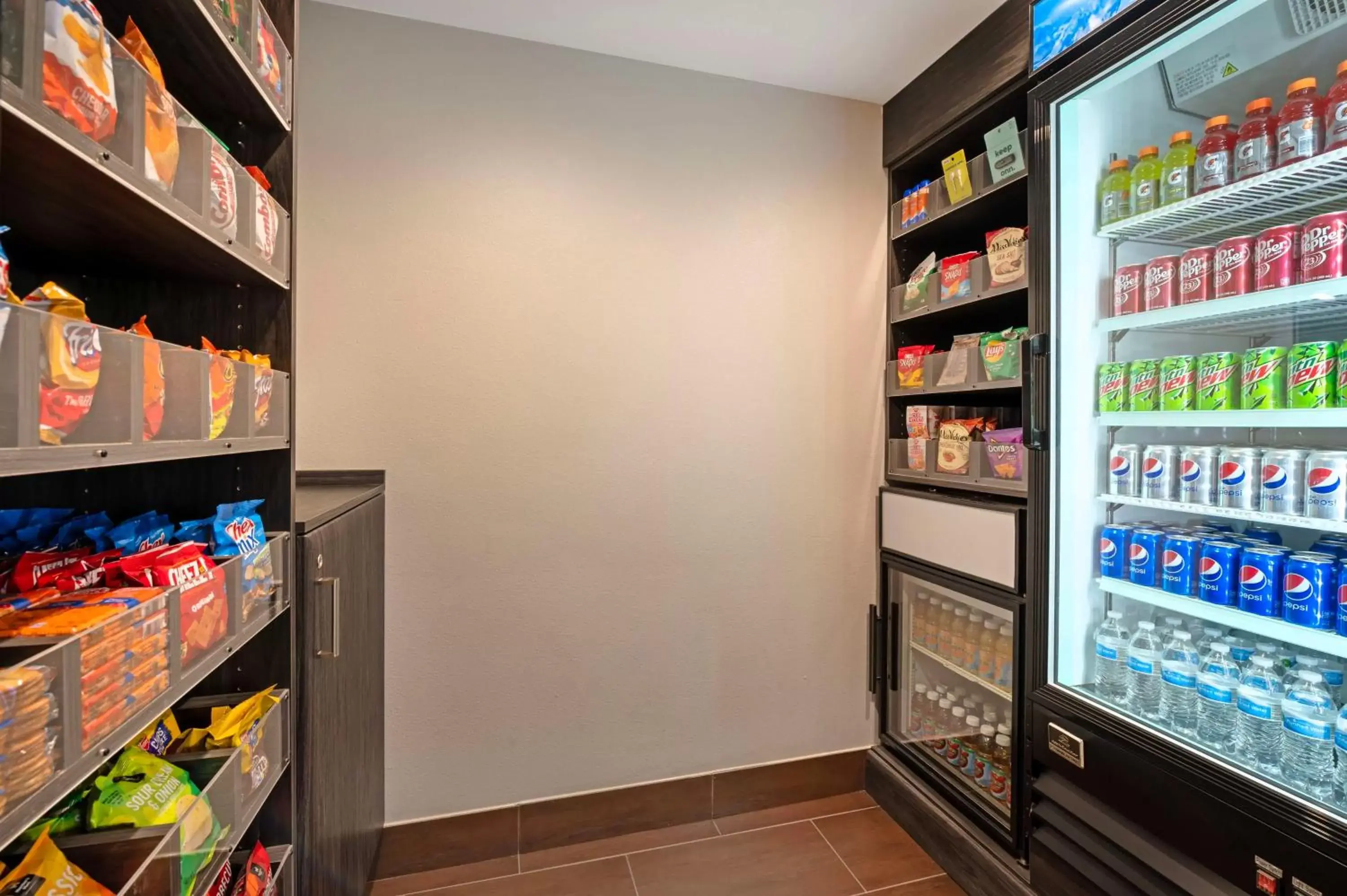 Property building in Best Western Plus Greenwood Indy South Inn Property building in Best Western Plus Greenwood Indy South Inn