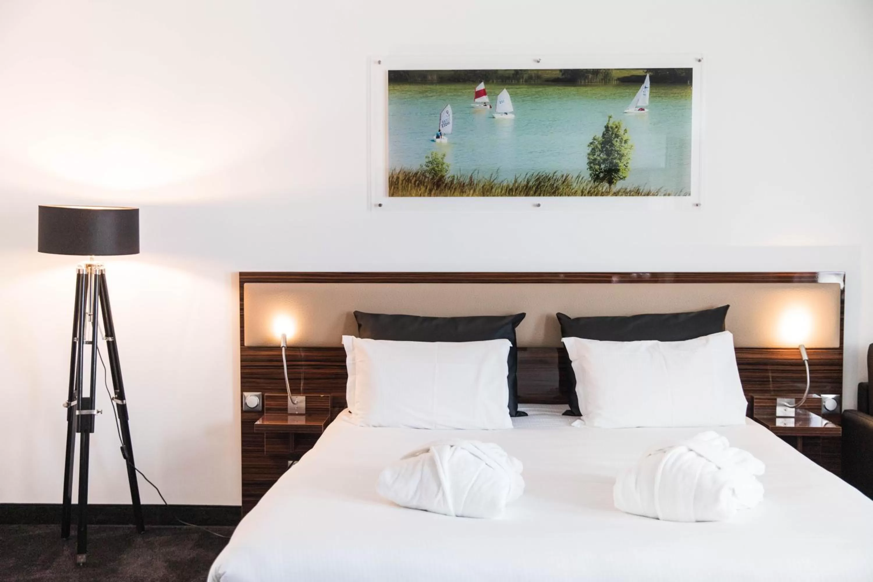 Bedroom, Bed in Westotel Tours Val de Loire