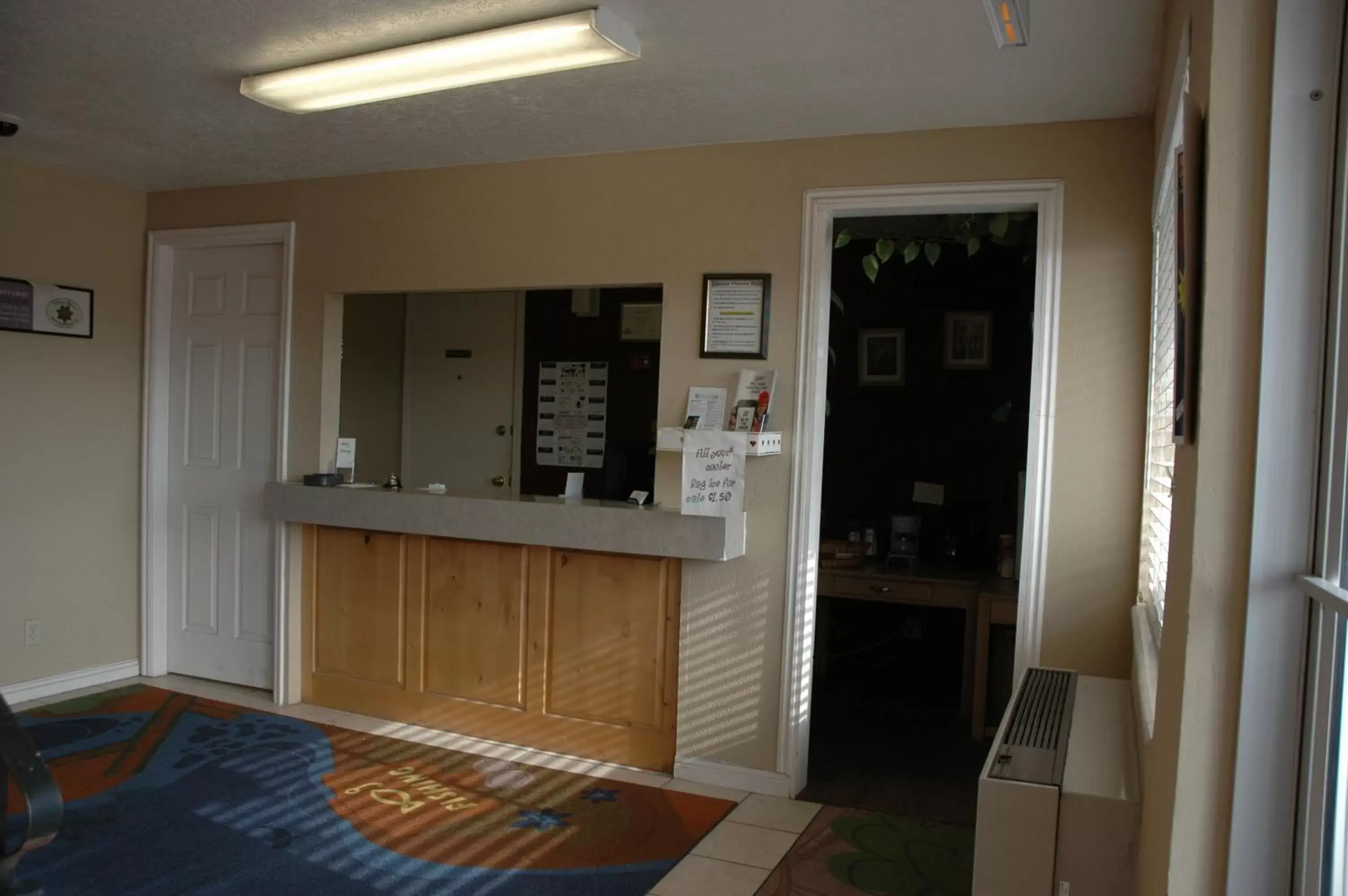 Lobby or reception in Budget Motel