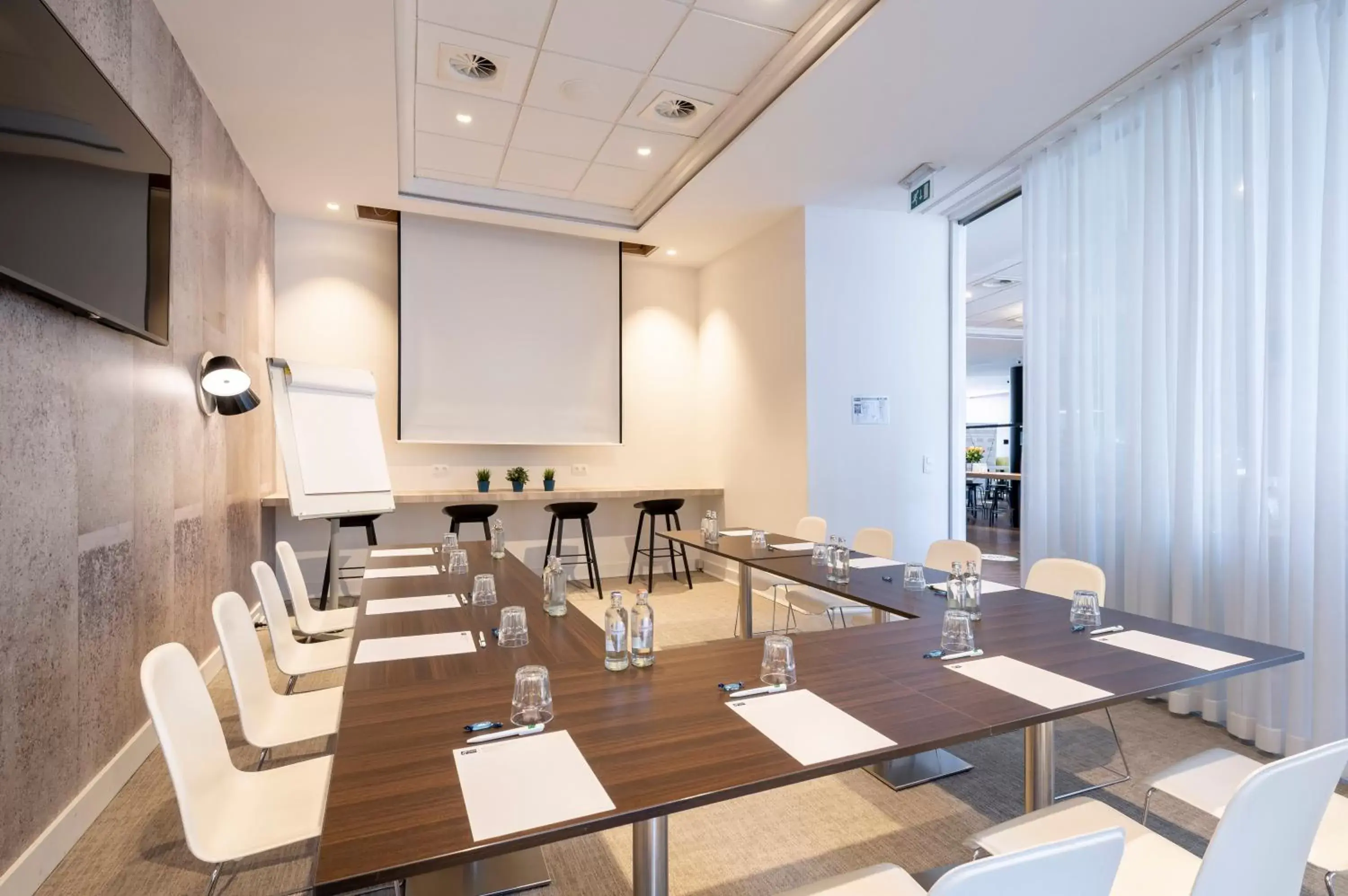 Meeting/conference room in Holiday Inn Express Mechelen City Centre, an IHG Hotel