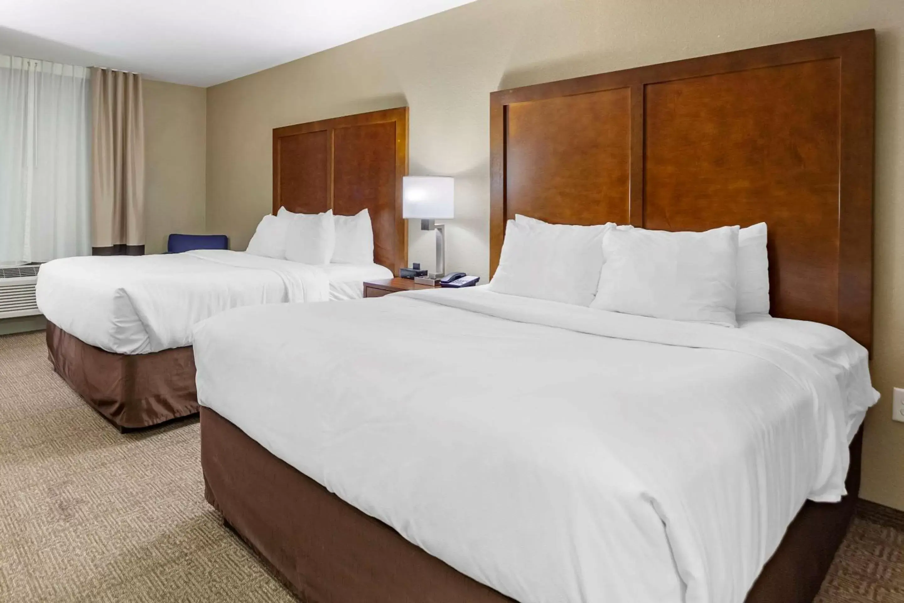 Photo of the whole room, Bed in Comfort Inn & Suites Sidney I-80