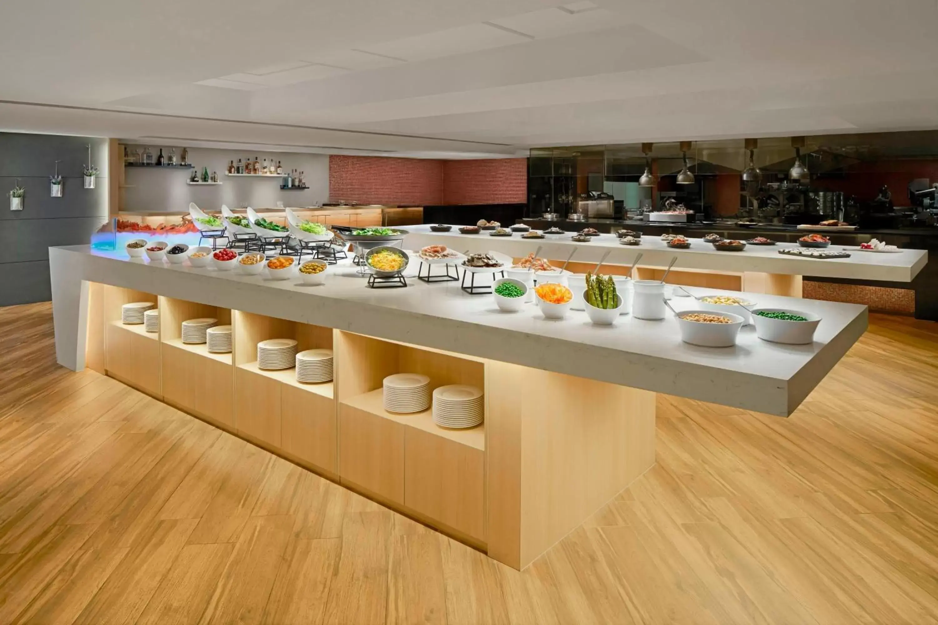 Restaurant/places to eat, Food in Courtyard by Marriott Hong Kong