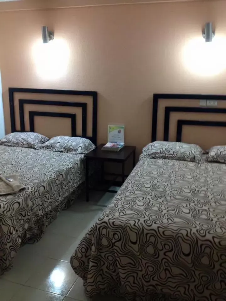 Bedroom, Room Photo in Hotel Santa Cruz