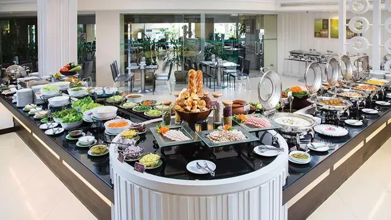 Restaurant/places to eat in Chiangmai Grandview Hotel & Convention Center - SHA Extra Plus