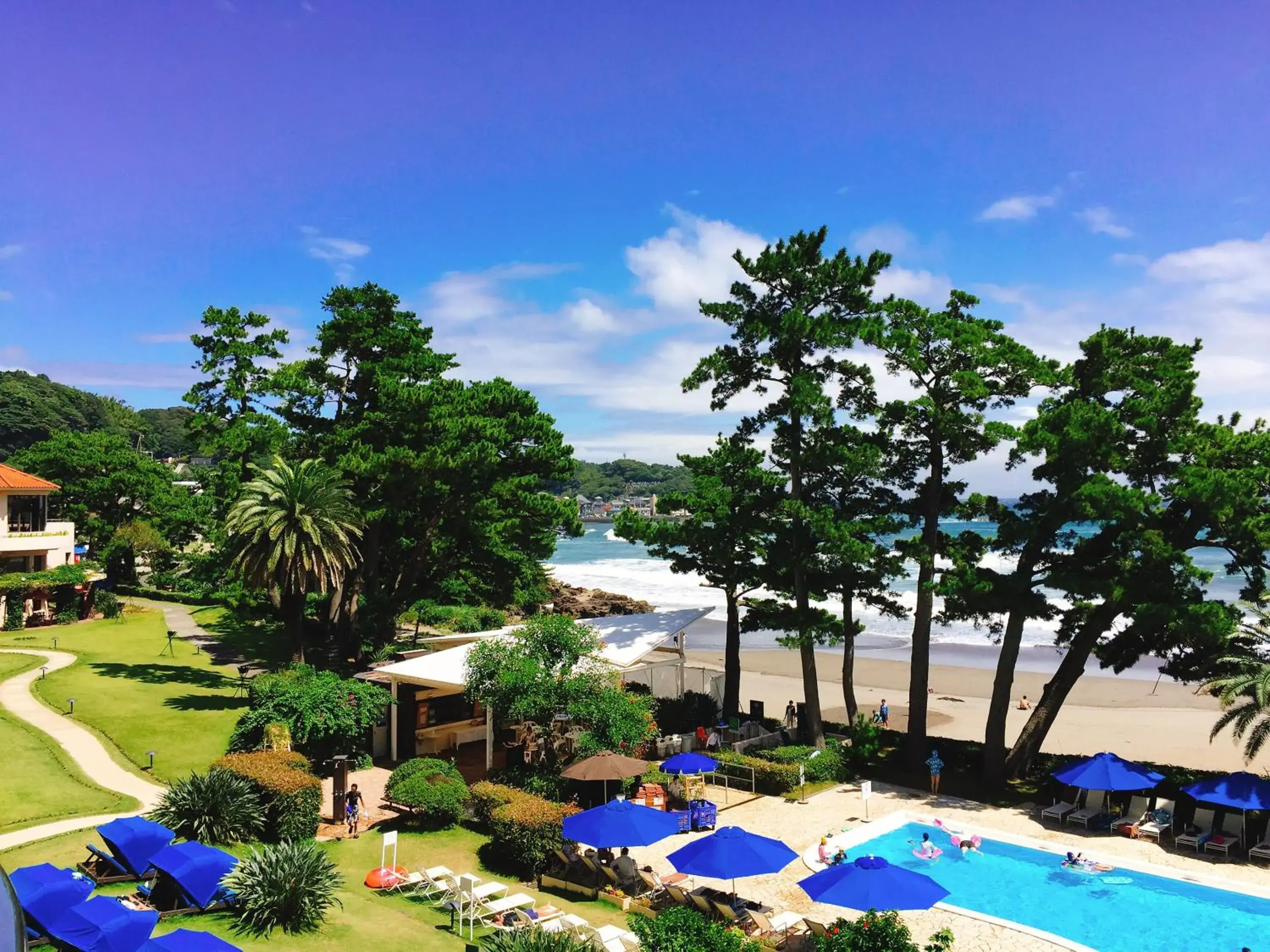 Pool View in Izu-Imaihama Tokyu Hotel