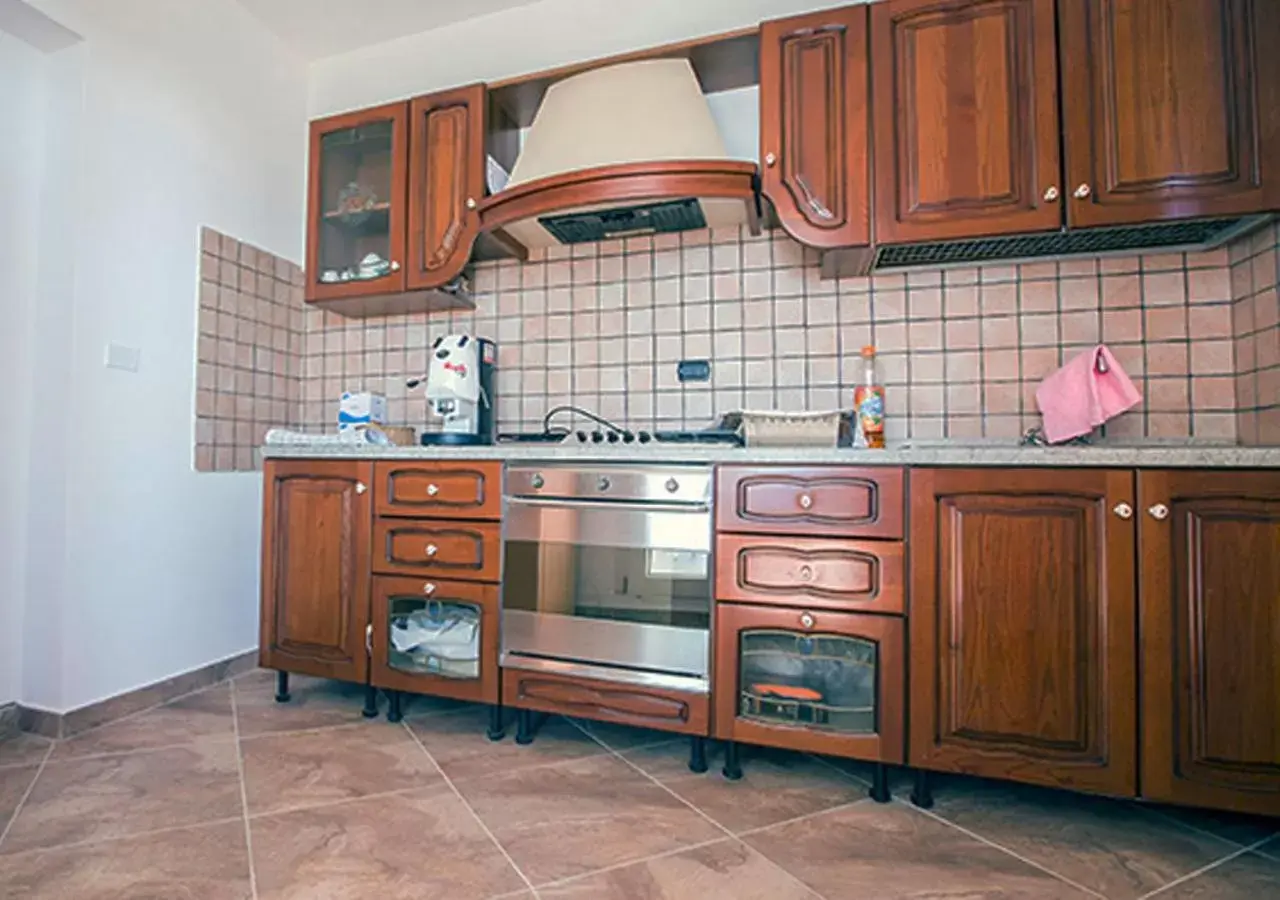 Communal kitchen, Kitchen/Kitchenette in Blue And Blue City