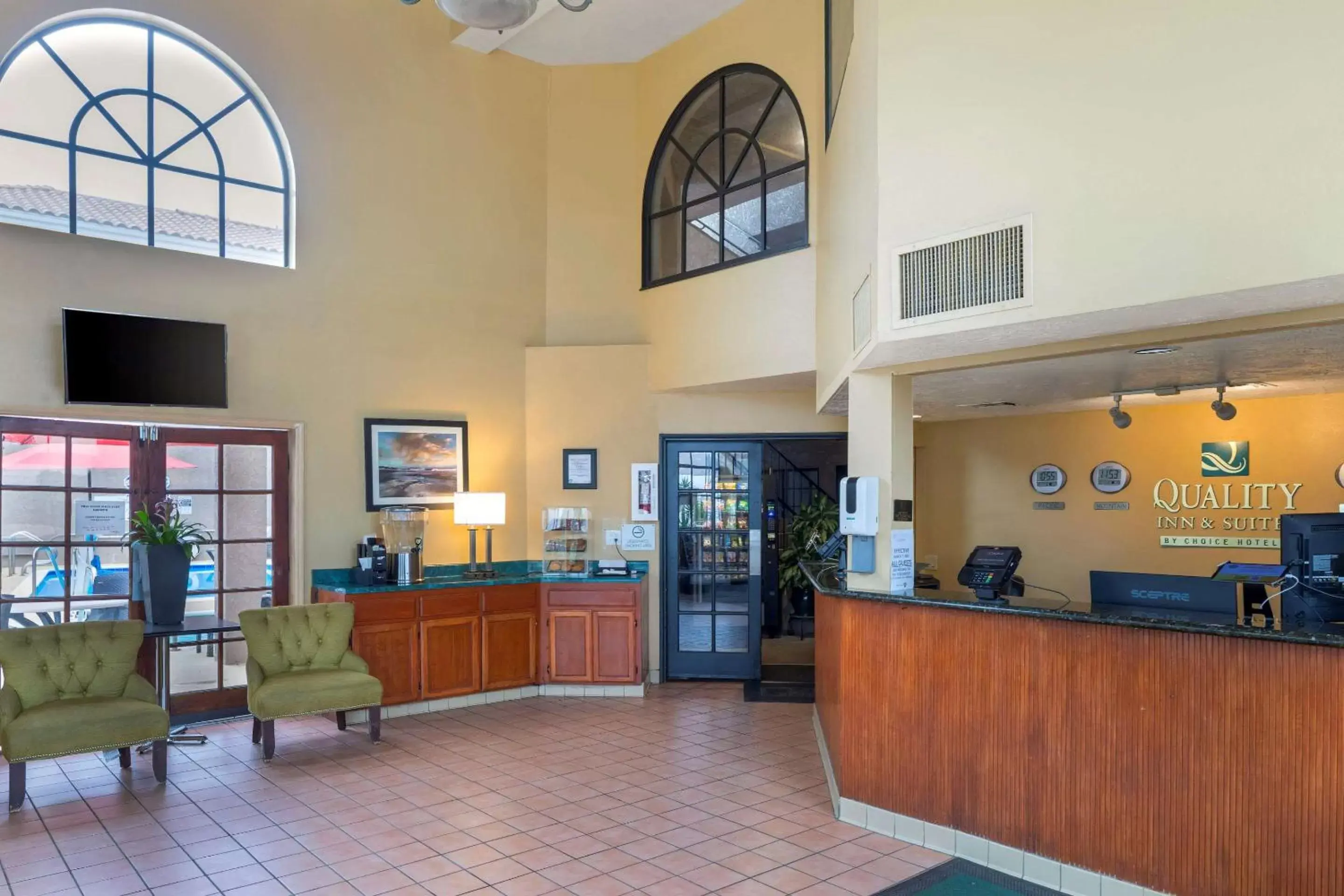 Lobby or reception, Lobby/Reception in Quality Inn & Suites Camarillo-Oxnard