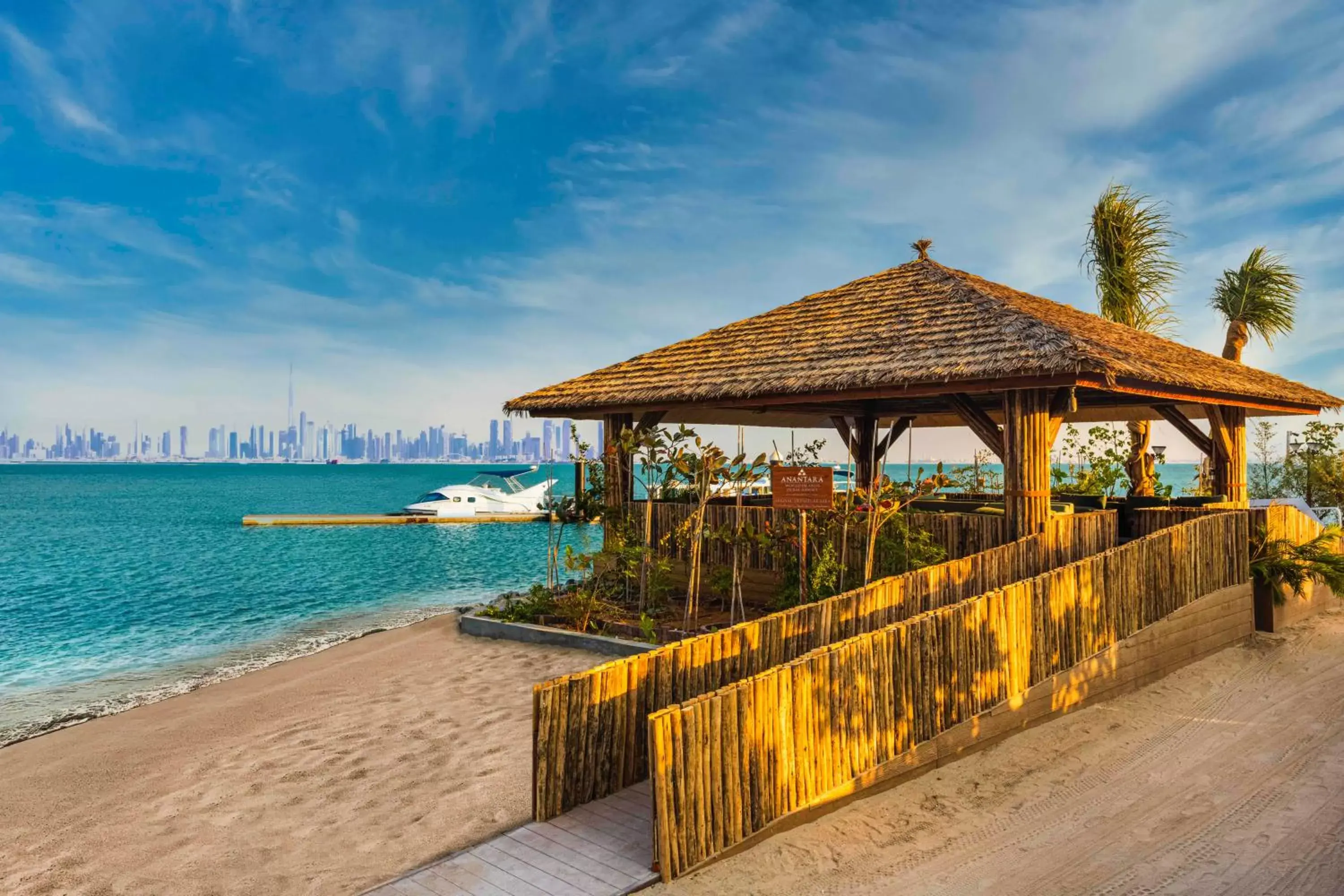 Beach in Anantara World Islands Dubai Resort