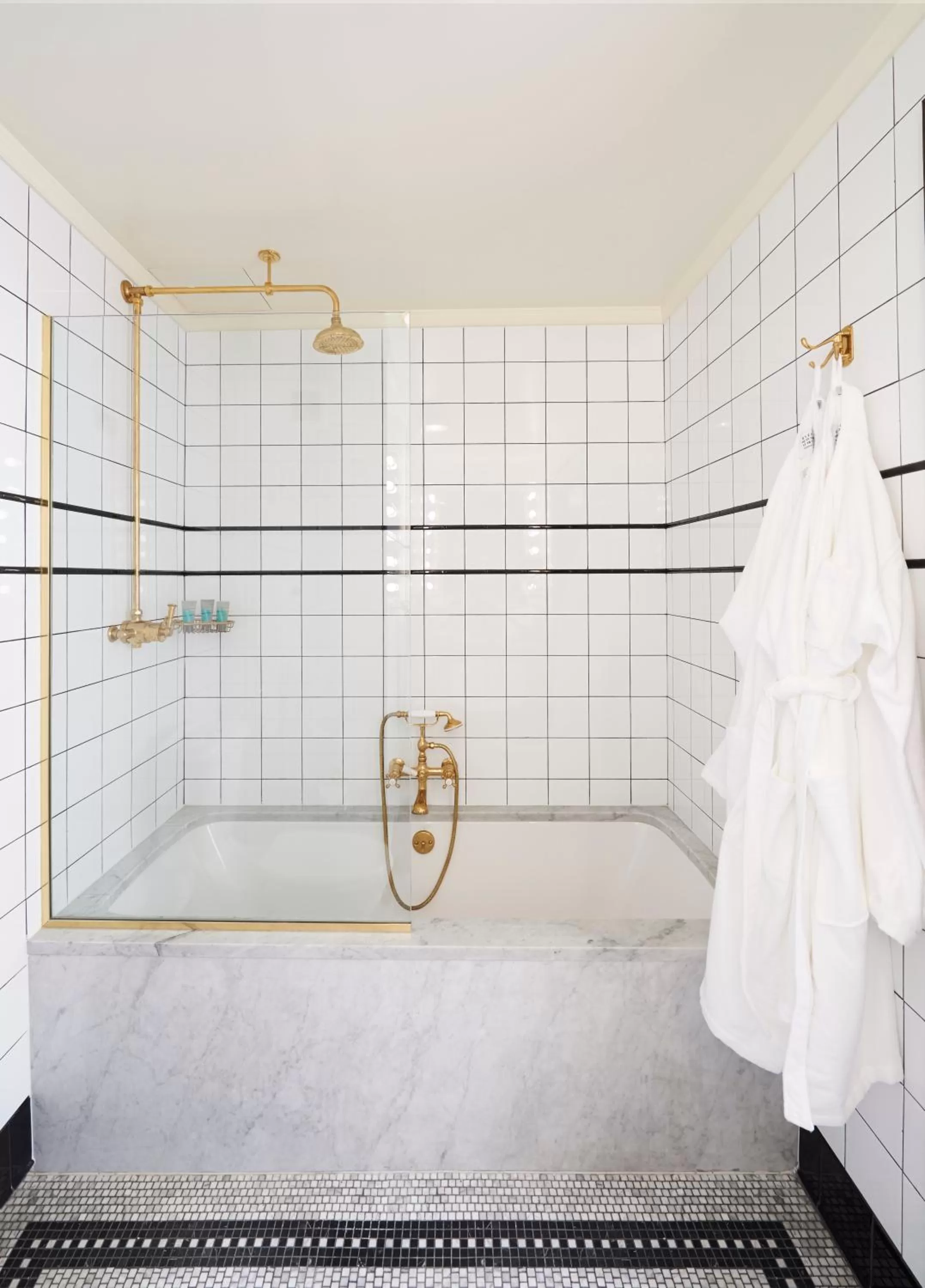 Shower in The Ludlow Hotel