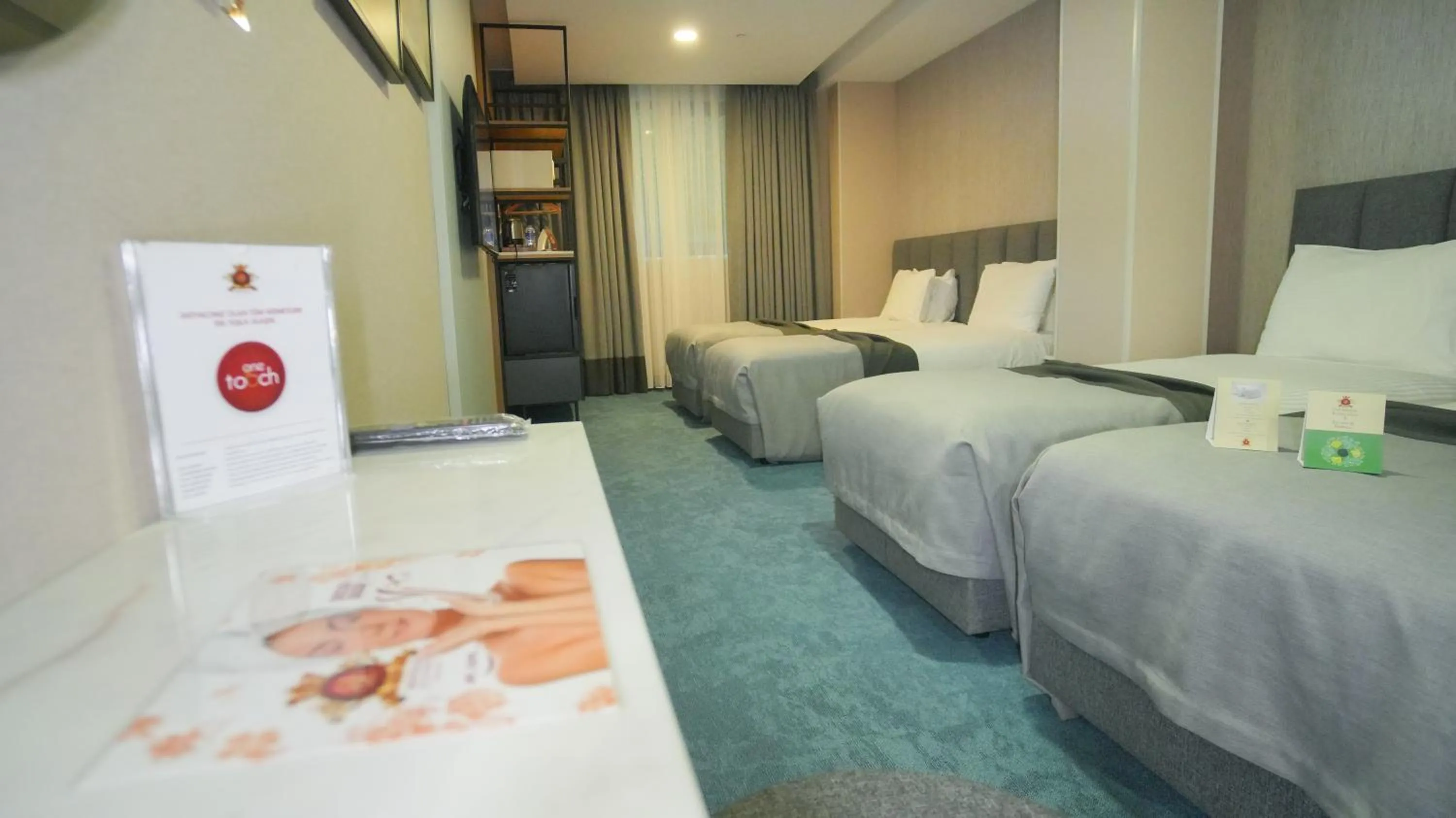 Bed in Dosso Dossi Hotels Old City