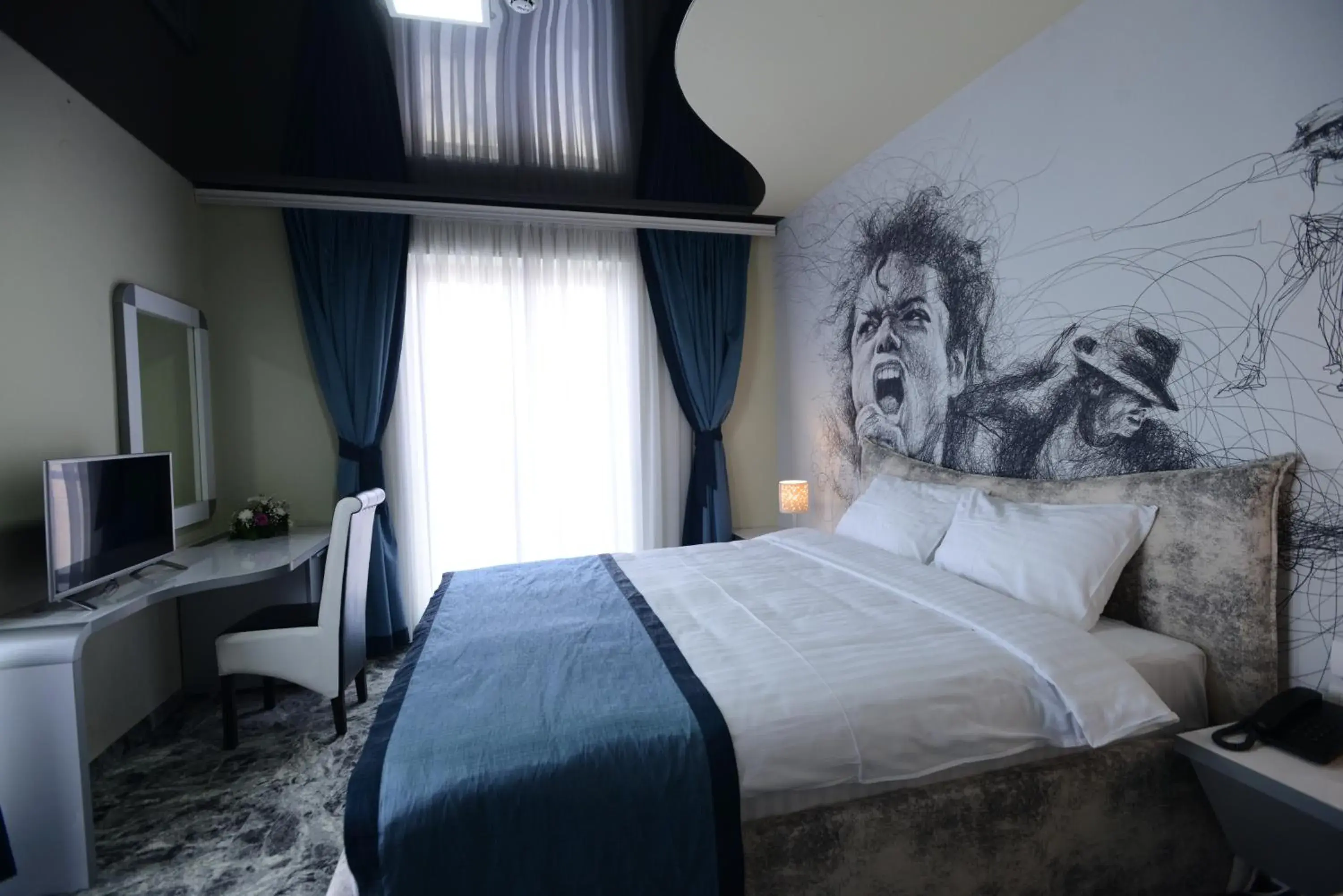 Bedroom, Bed in Garni Hotel Hollywoodland Wellness & Aquapark