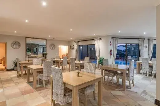 Breakfast in 47th on Howard Breakfast in 47th on Howard