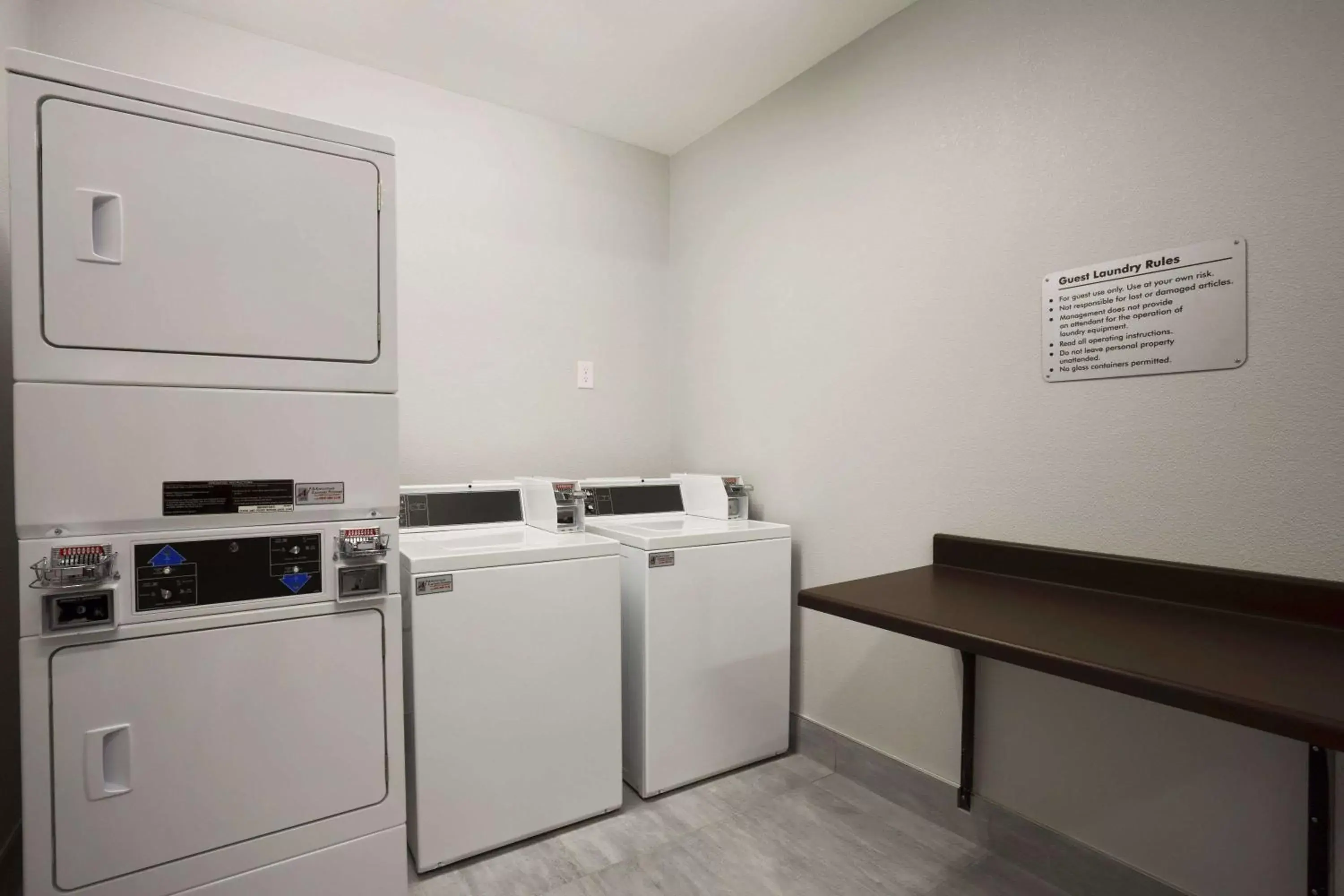 On site, Kitchen/Kitchenette in Hawthorn Suites by Wyndham San Angelo