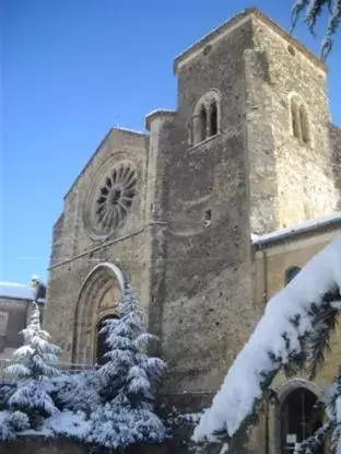 Nearby landmark, Winter in Castello di Altomonte