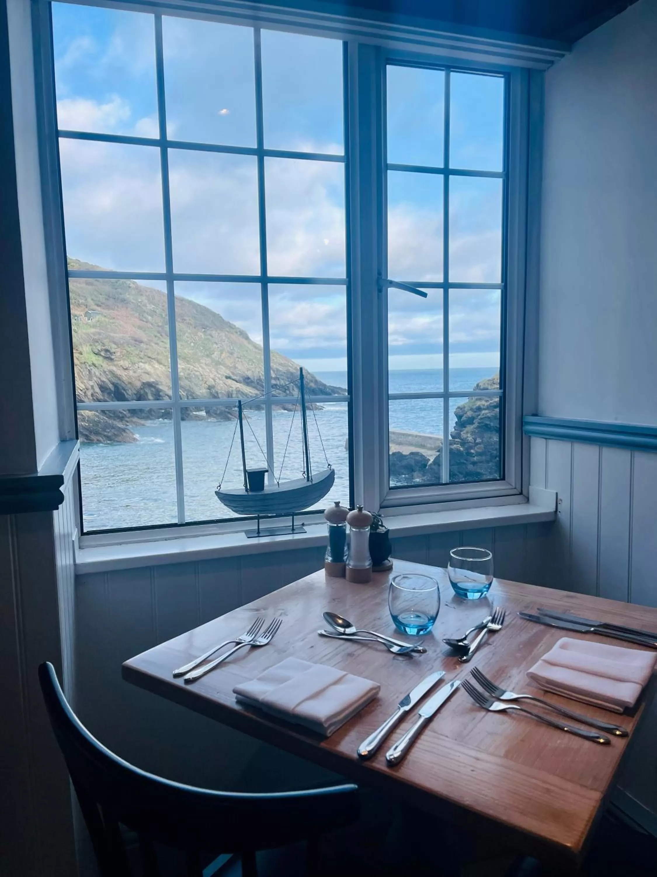 Restaurant/places to eat in Lugger Hotel ‘A Bespoke Hotel’