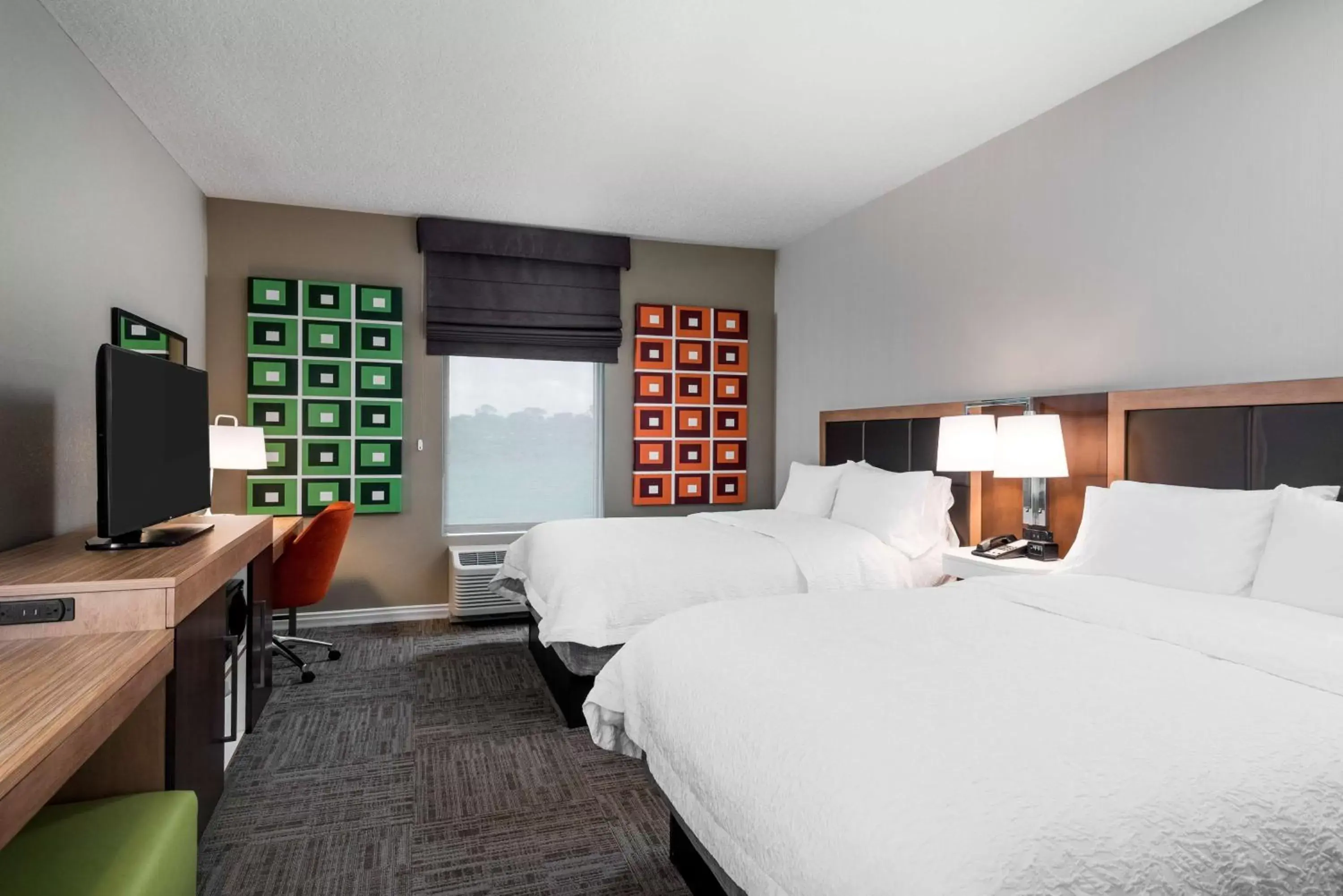 Bedroom, Bed in Hampton Inn & Suites West Melbourne-Palm Bay Road