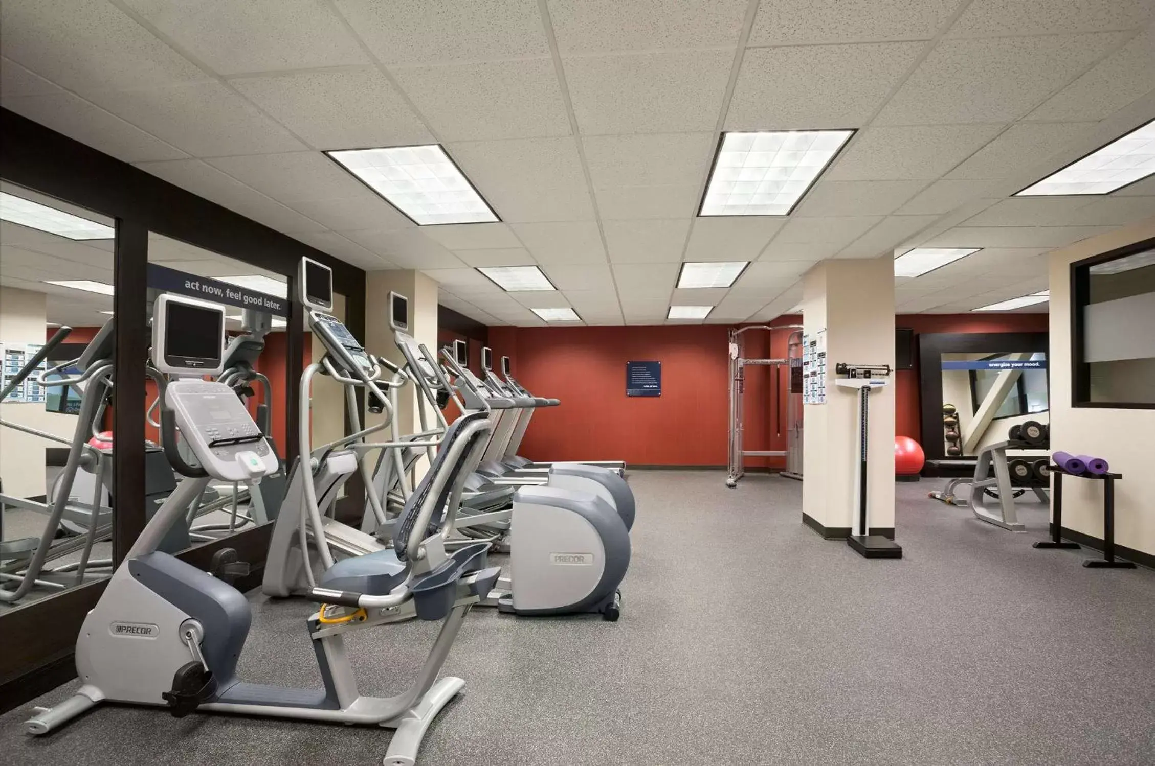 Fitness centre/facilities, Fitness Center/Facilities in Hampton Inn and Suites Ogden