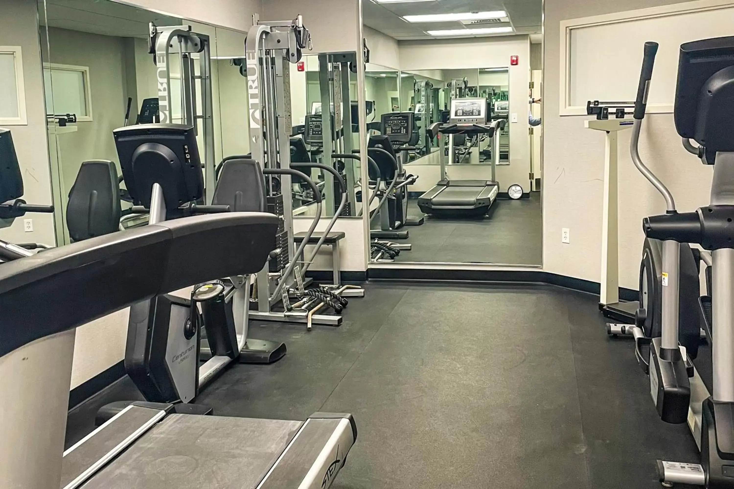 Fitness centre/facilities, Fitness Center/Facilities in Wingate by Wyndham Panama City Area Lynn Haven