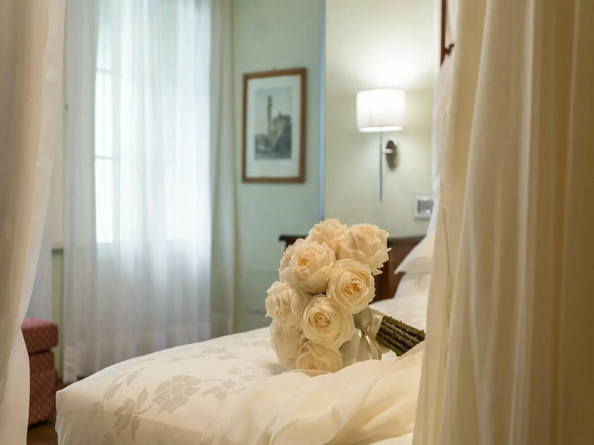 Decorative detail, Bed in Relais degli Angeli Residenza d'Epoca