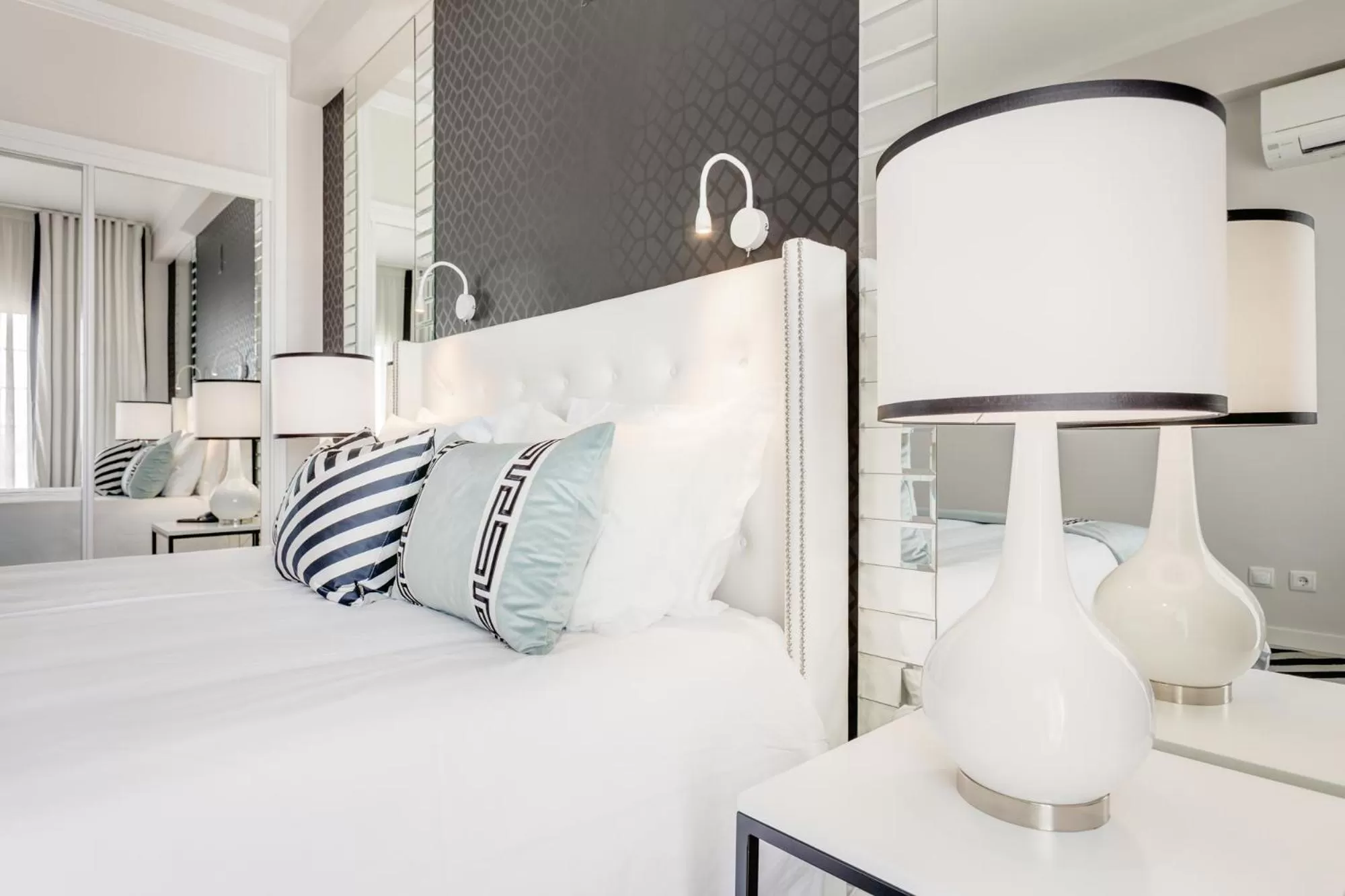 Decorative detail, Bed in Hotel Cristal Marinha