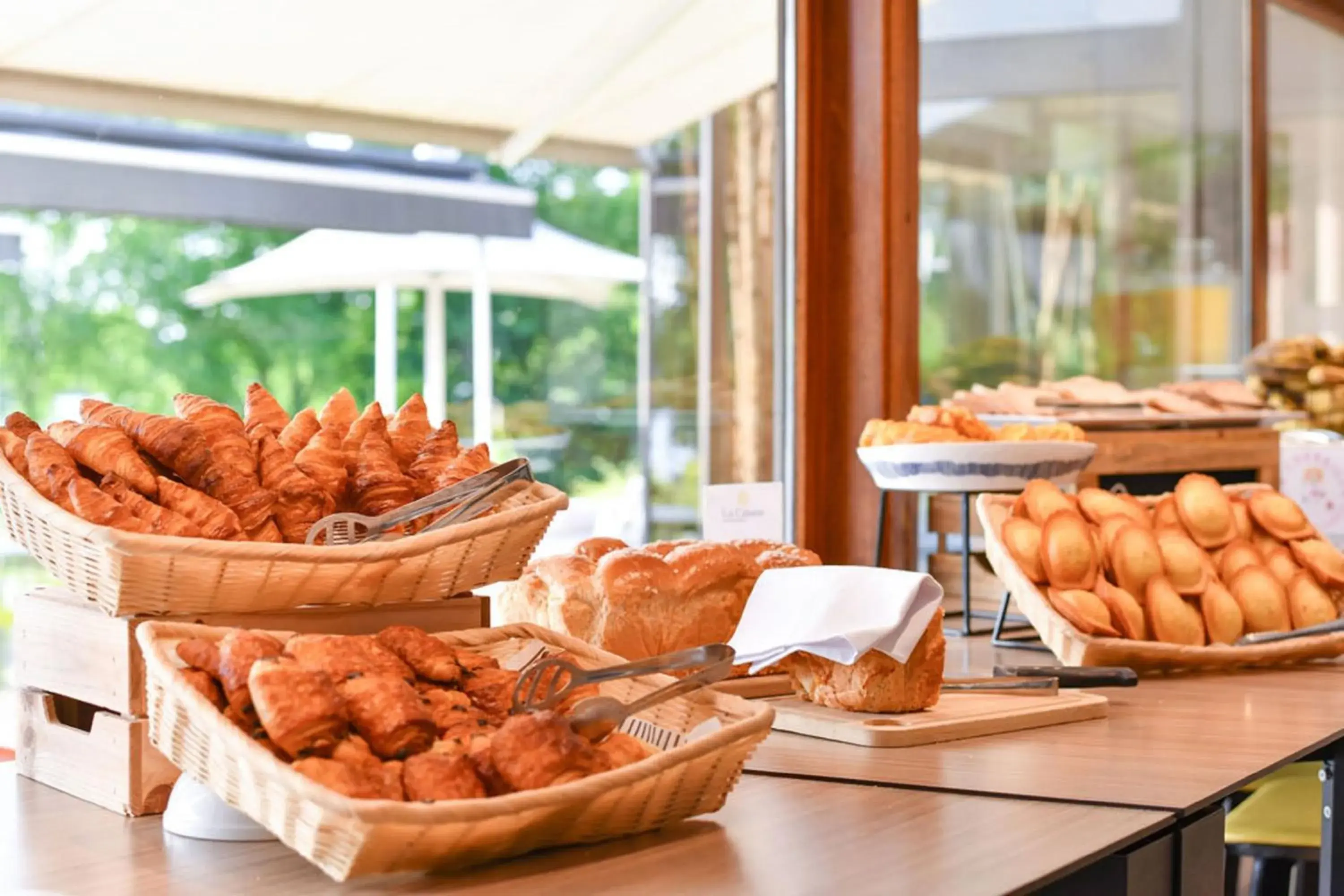 Buffet breakfast in Novotel Paris Créteil Le Lac