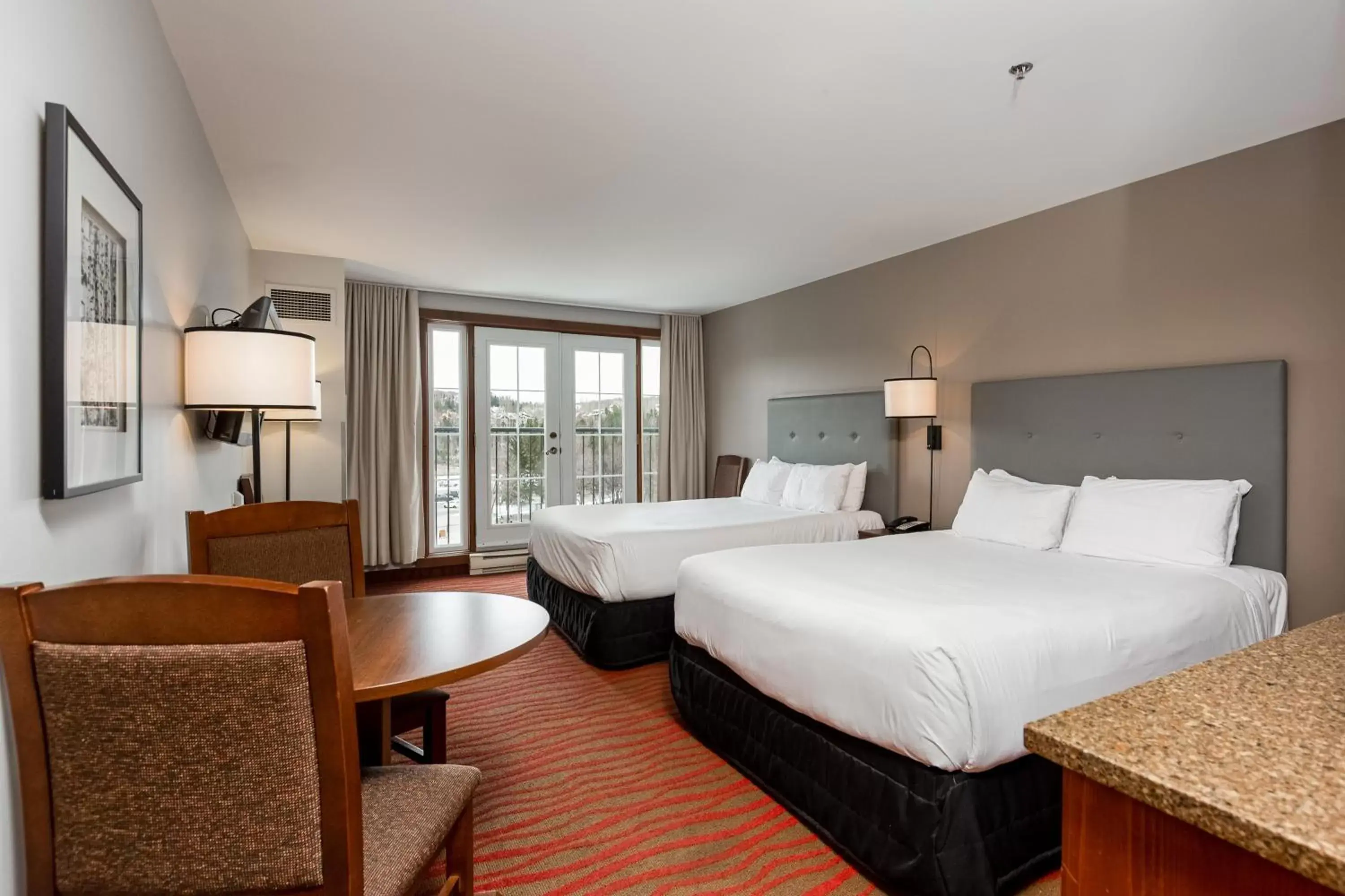Quadruple Room in La Tour des Voyageurs II Quadruple Room in La Tour des Voyageurs II
