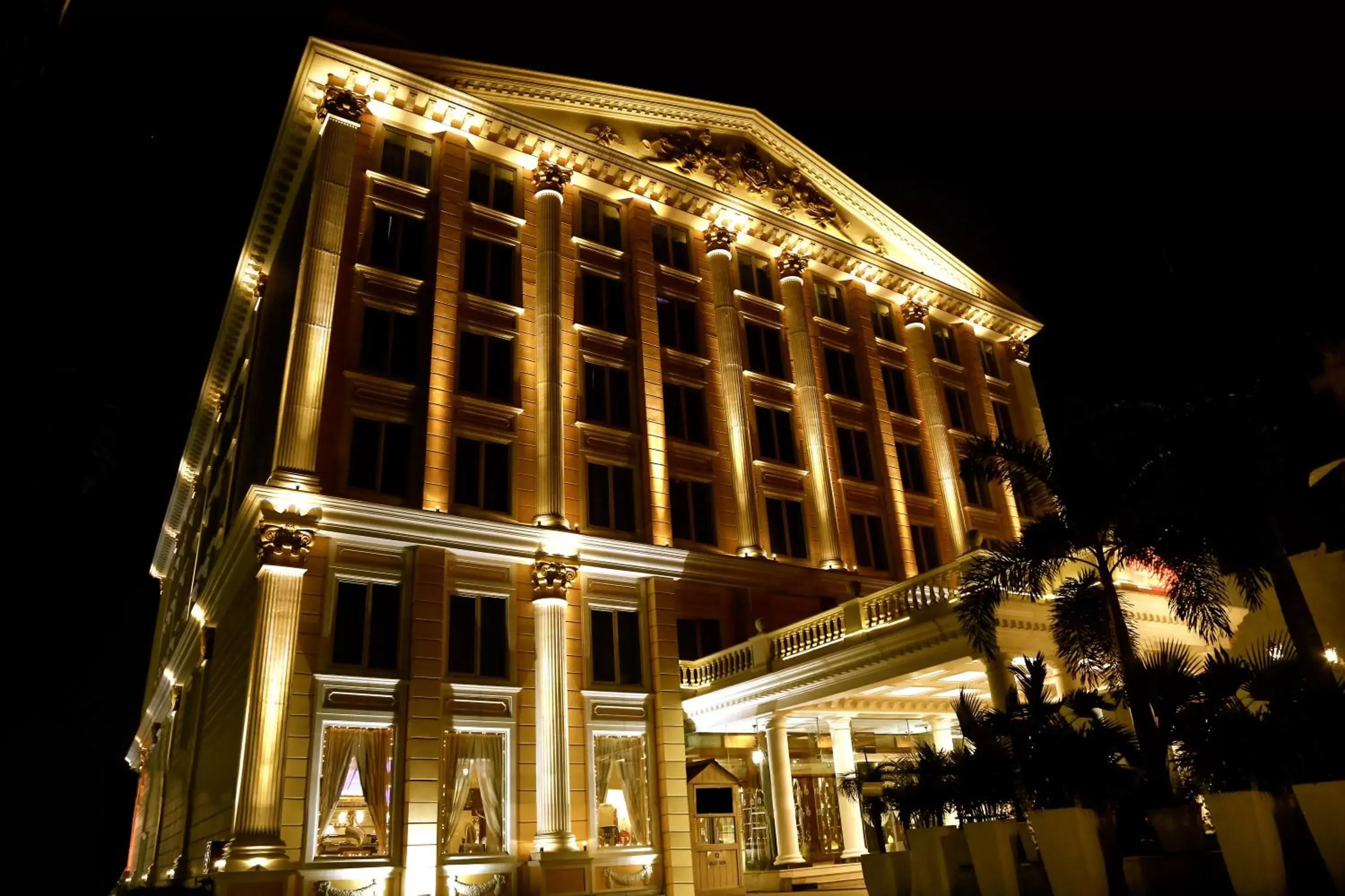 Facade/entrance in Ramada By Wyndham Amritsar Facade/entrance in Ramada By Wyndham Amritsar