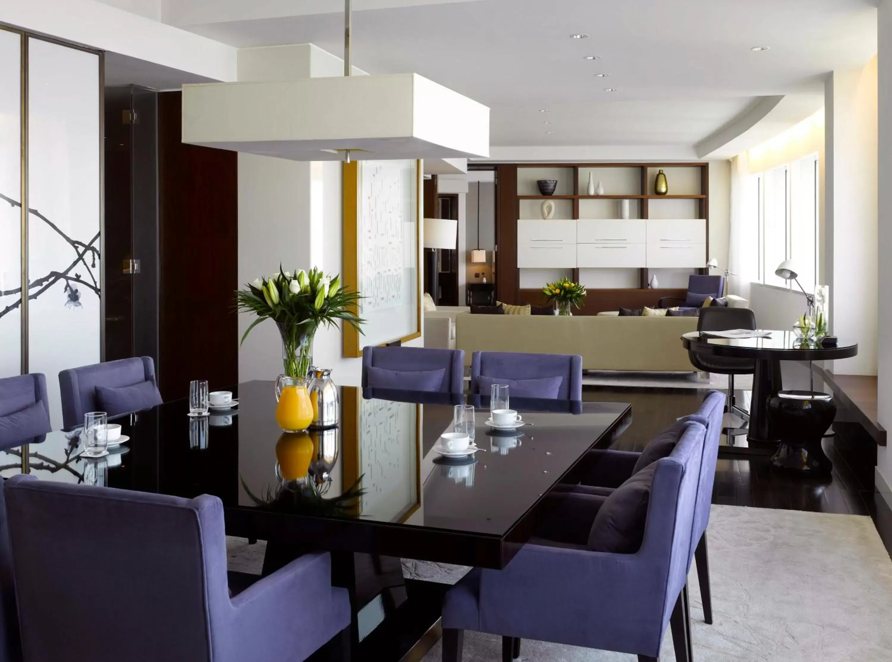 Photo of the whole room, Restaurant/Places to Eat in InterContinental Dubai Festival City, an IHG Hotel