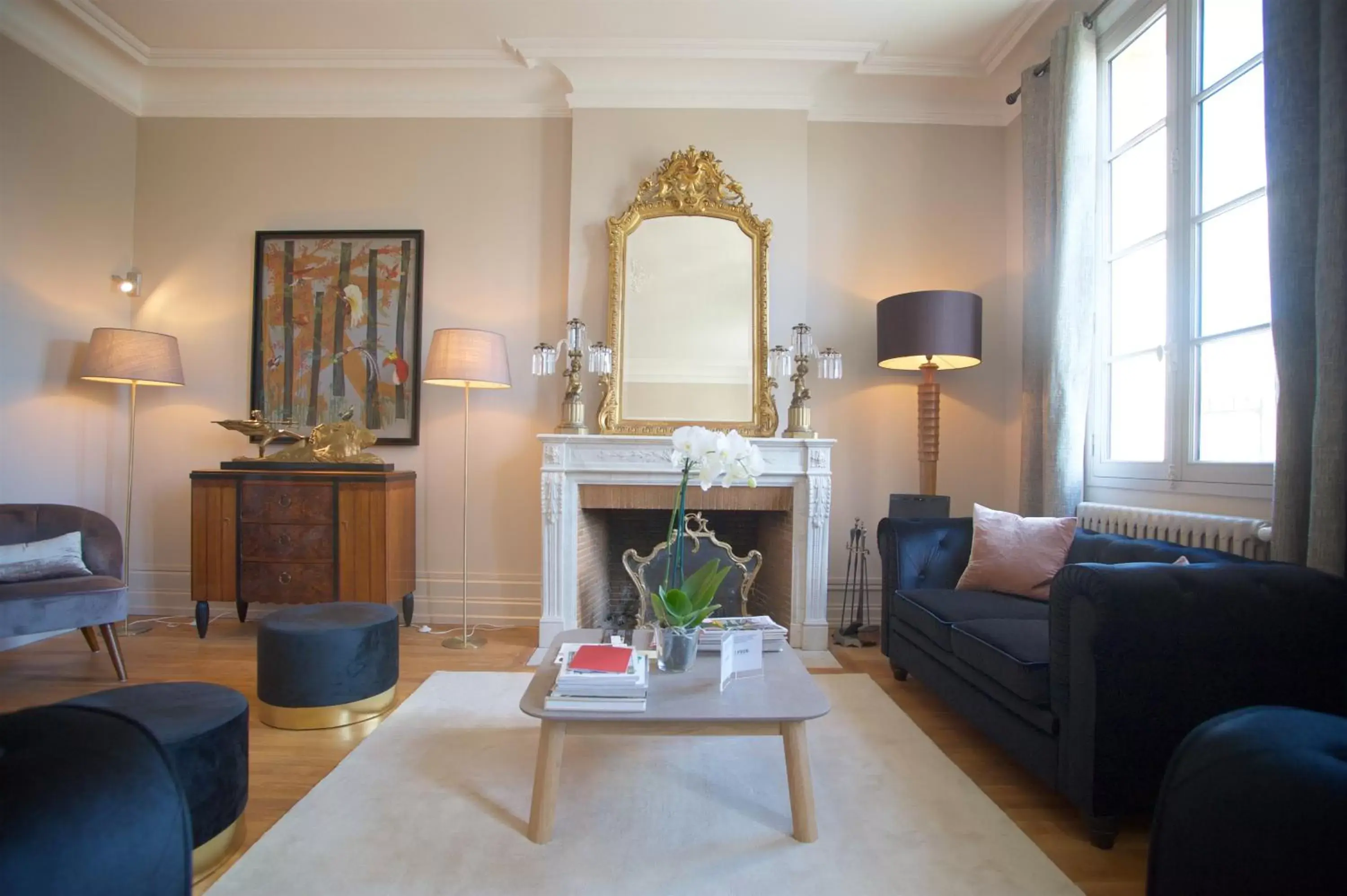 Living room, Seating Area in Clos 1906