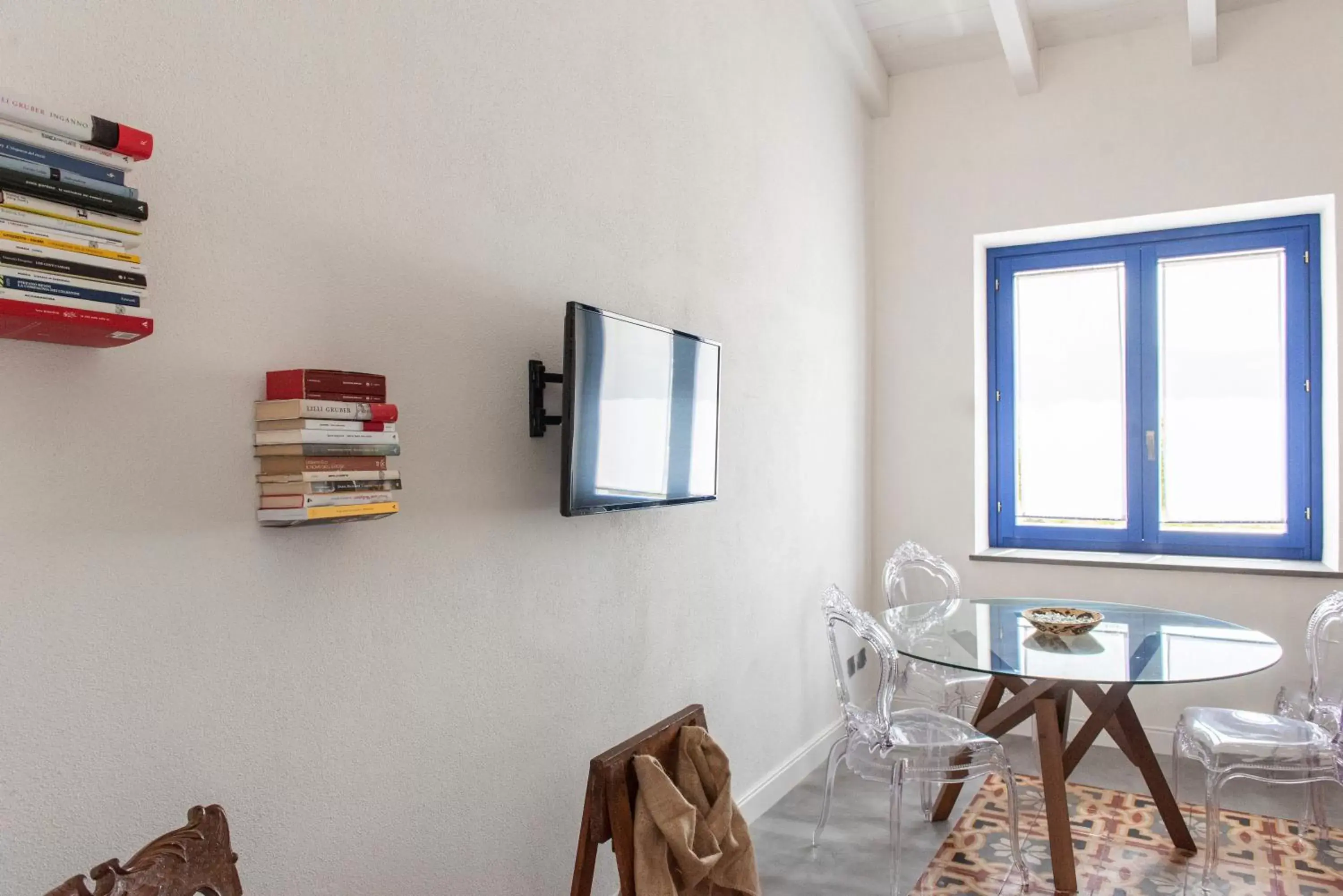 Communal lounge/ TV room, Dining Area in Albergo Rurale Casa Fois