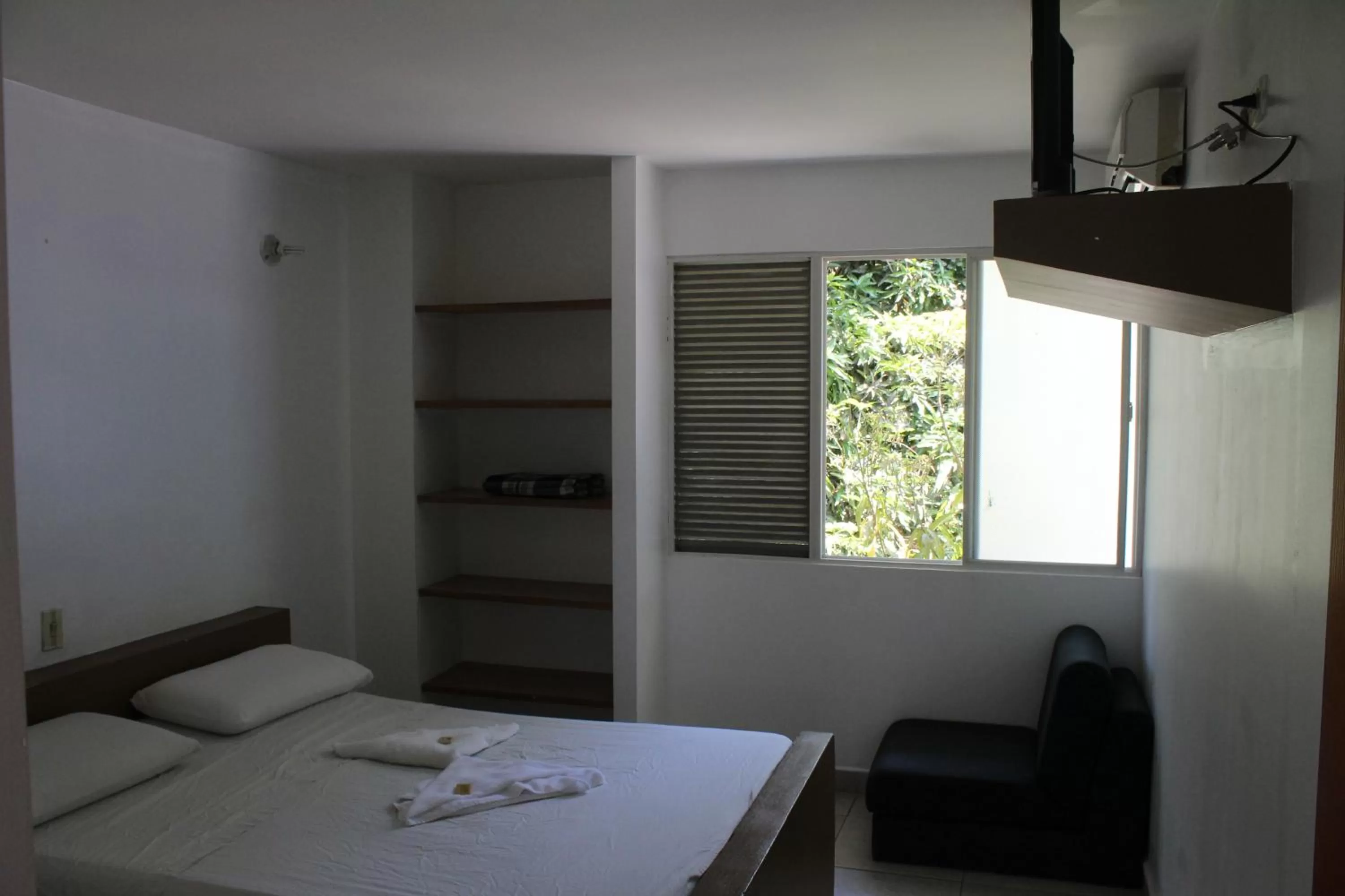 Photo of the whole room, Bed in Rio Escondido