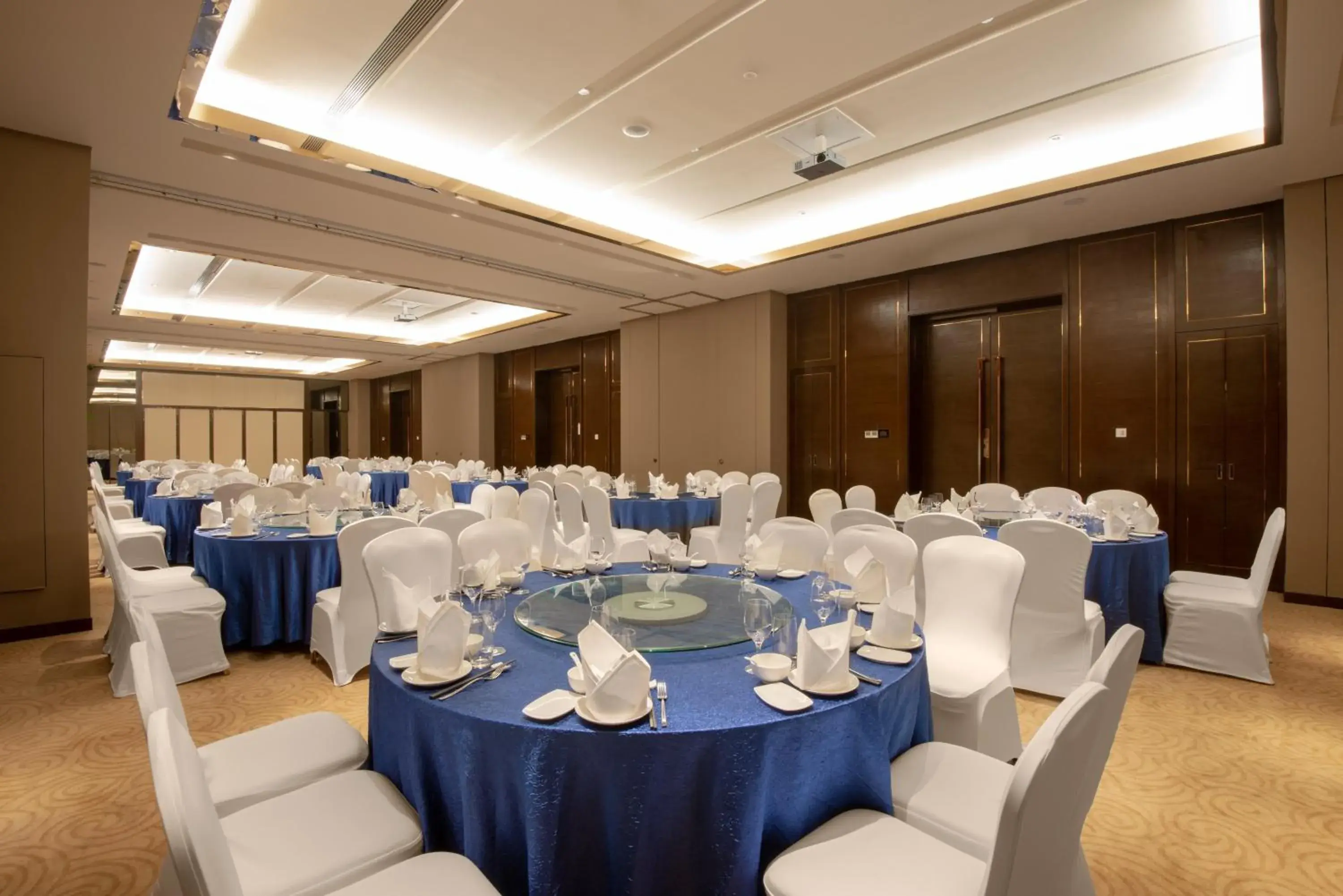 Meeting/conference room, Banquet Facilities in Holiday Inn Guangzhou Science City, an IHG Hotel