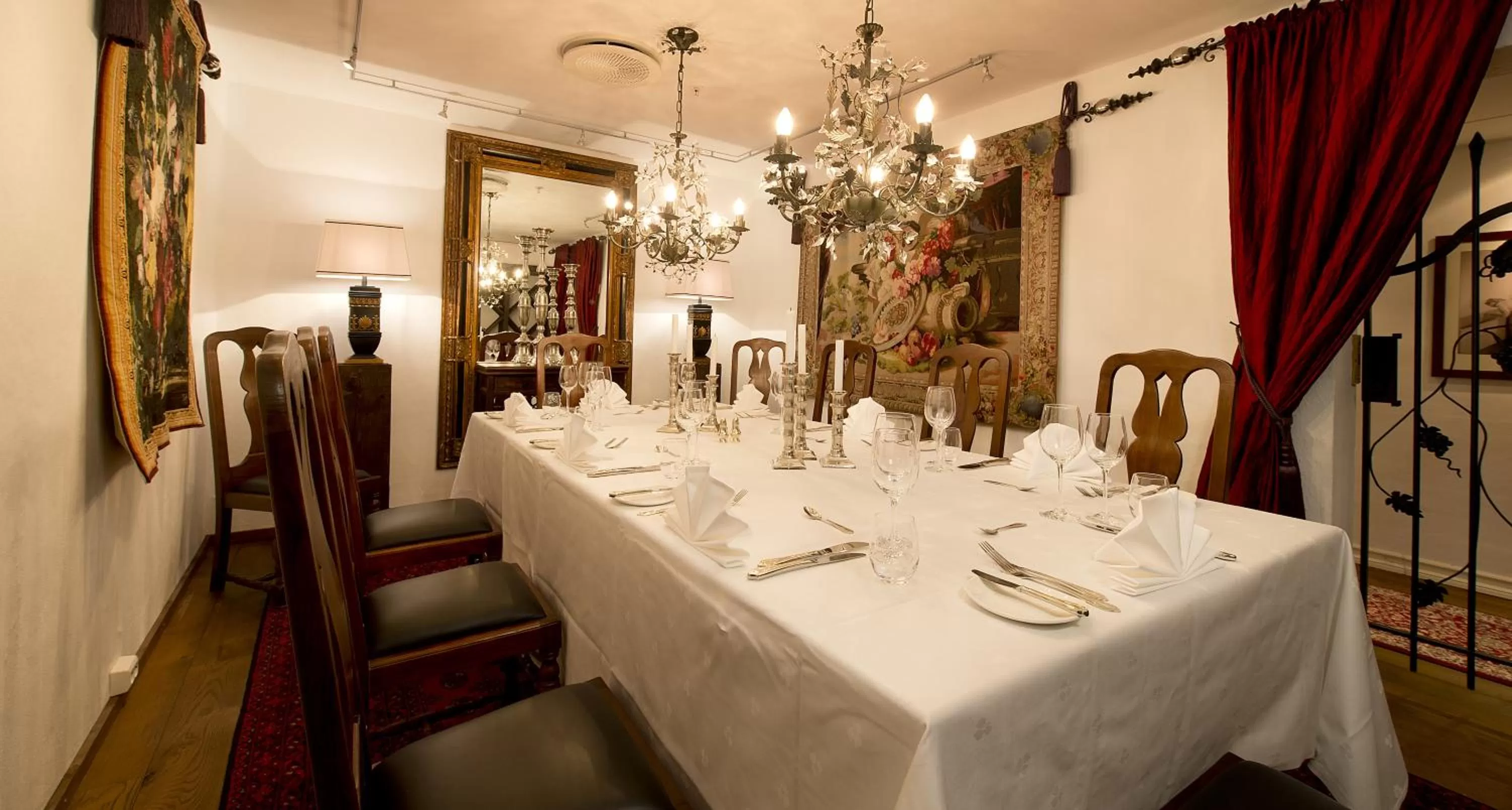 Restaurant/places to eat in Hovde Gård