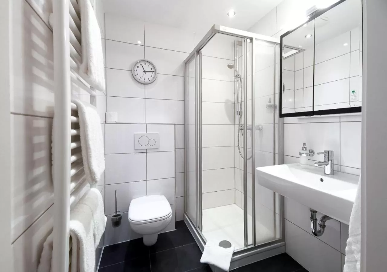 Bathroom in Hotel Rosenhof GmbH