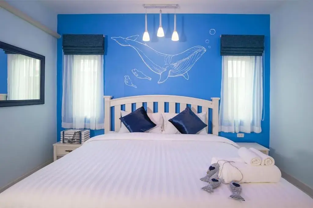 Bed in Aonang sweet blue sea