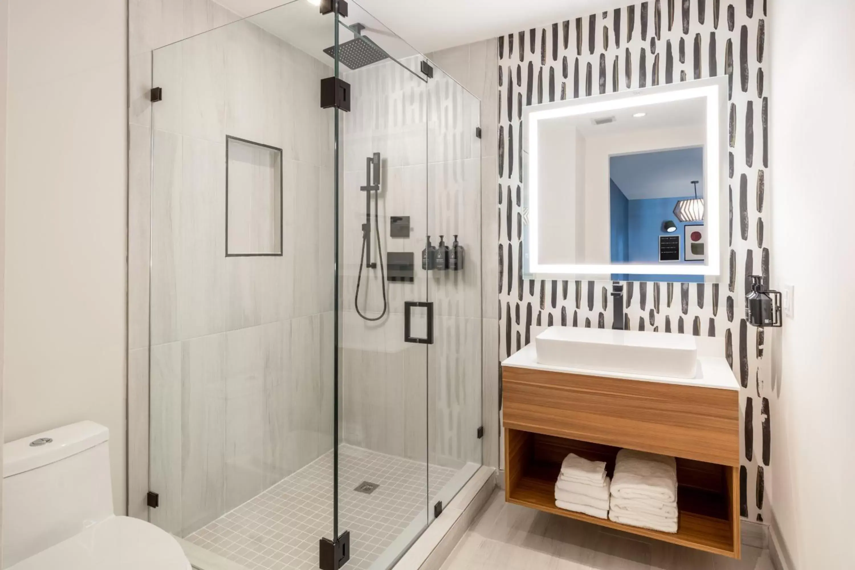 Bathroom in Atwell Suites - Miami Brickell, an IHG Hotel