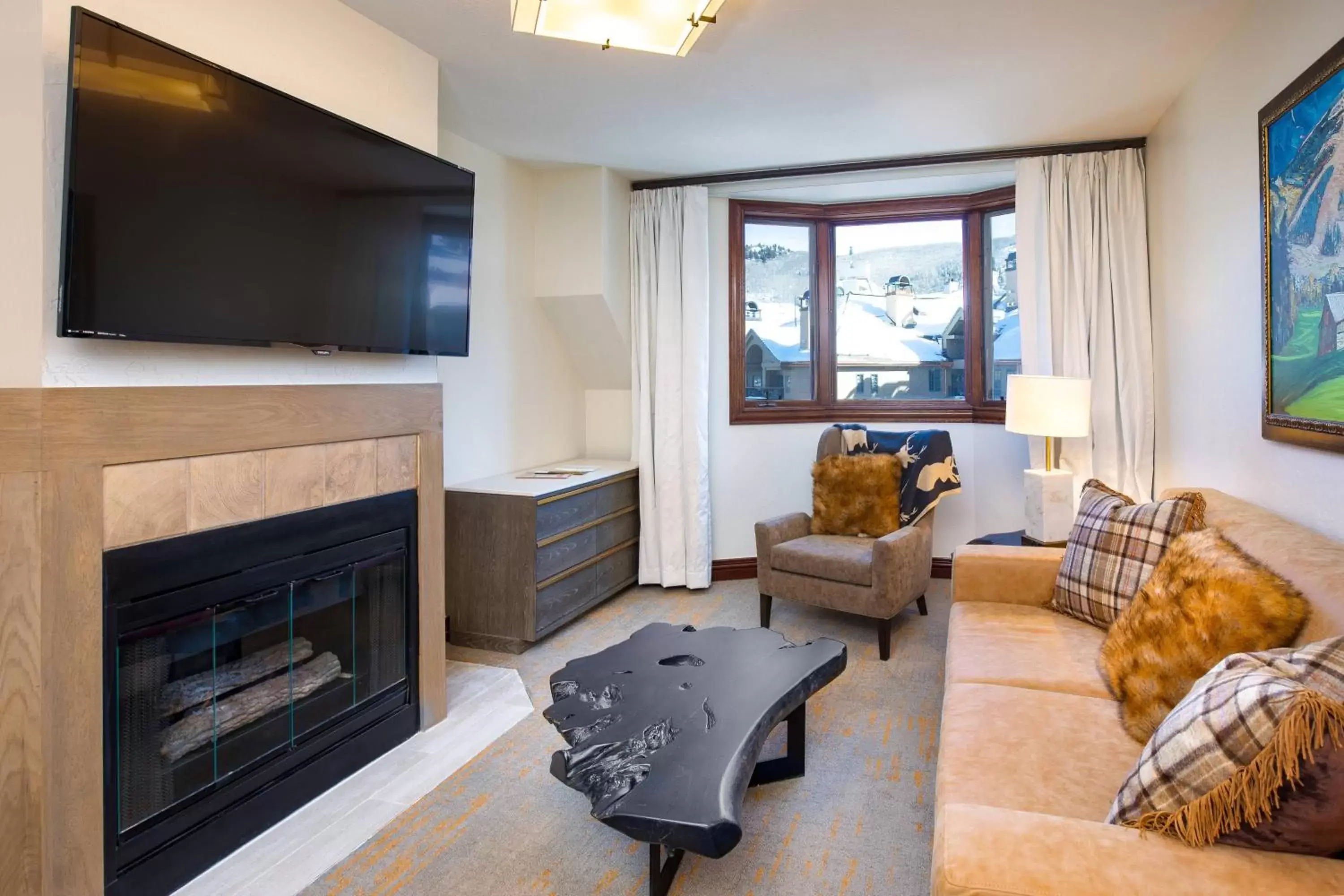 Living room, Seating Area in Beaver Creek Lodge, Autograph Collection