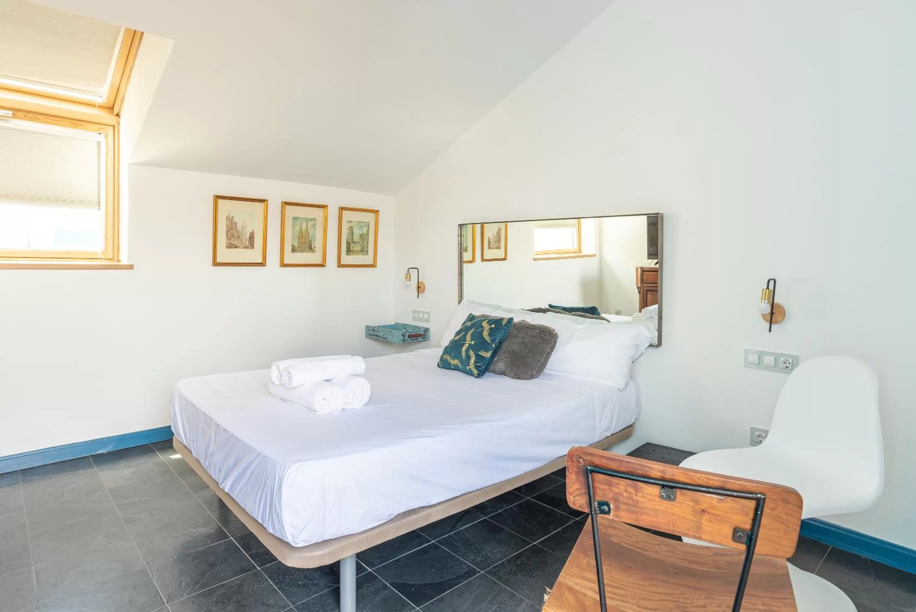 Photo of the whole room, Bed in Hotel Albaicín