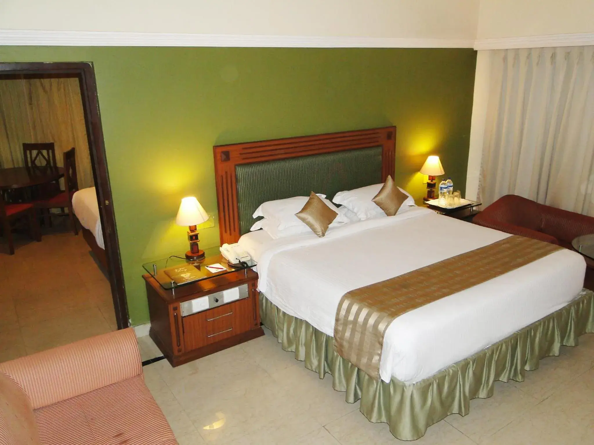 Bed in Hotel Swosti Premium Bhubaneswar