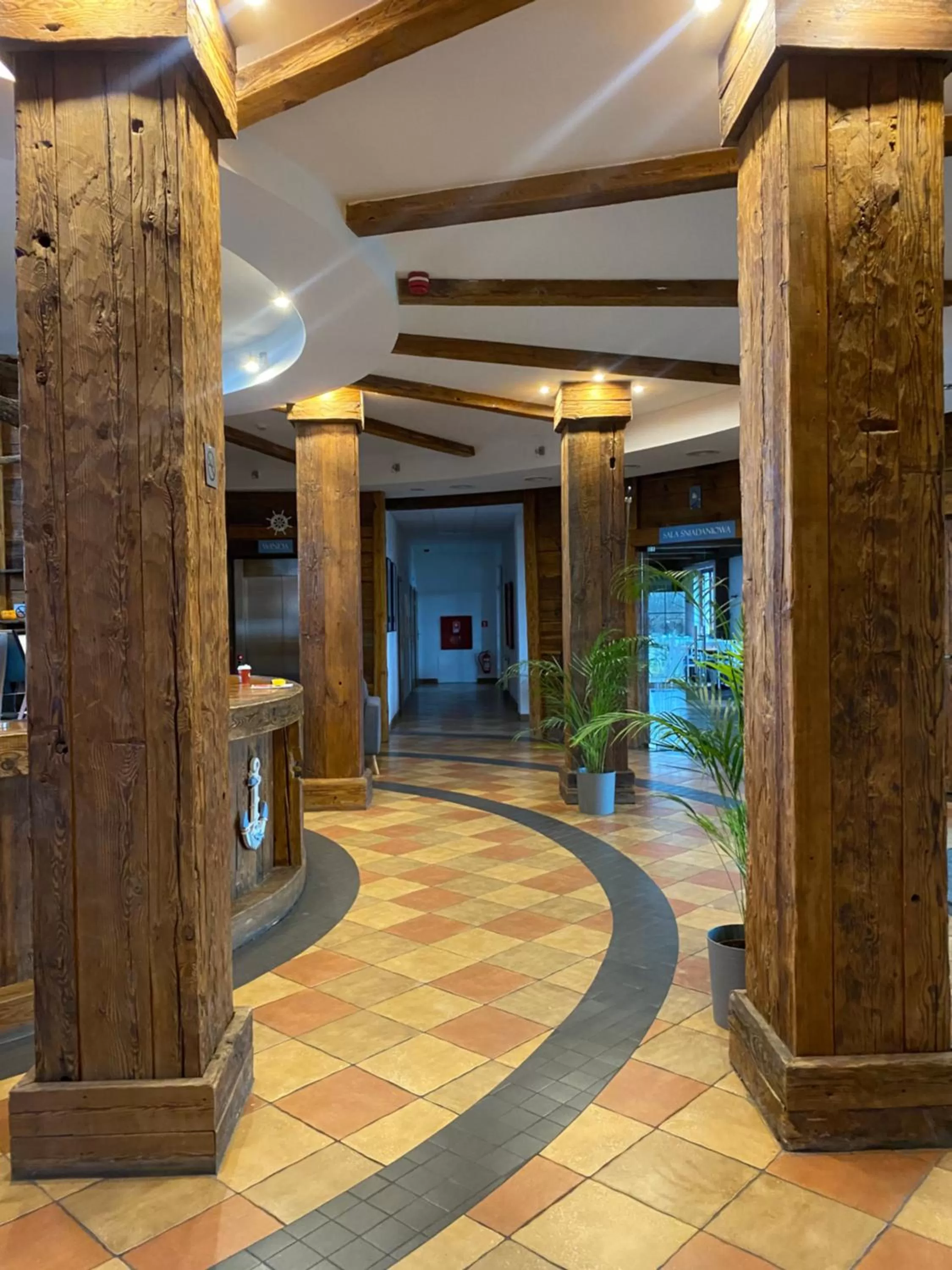 HOTEL CICHA WODA NIEPORĘT