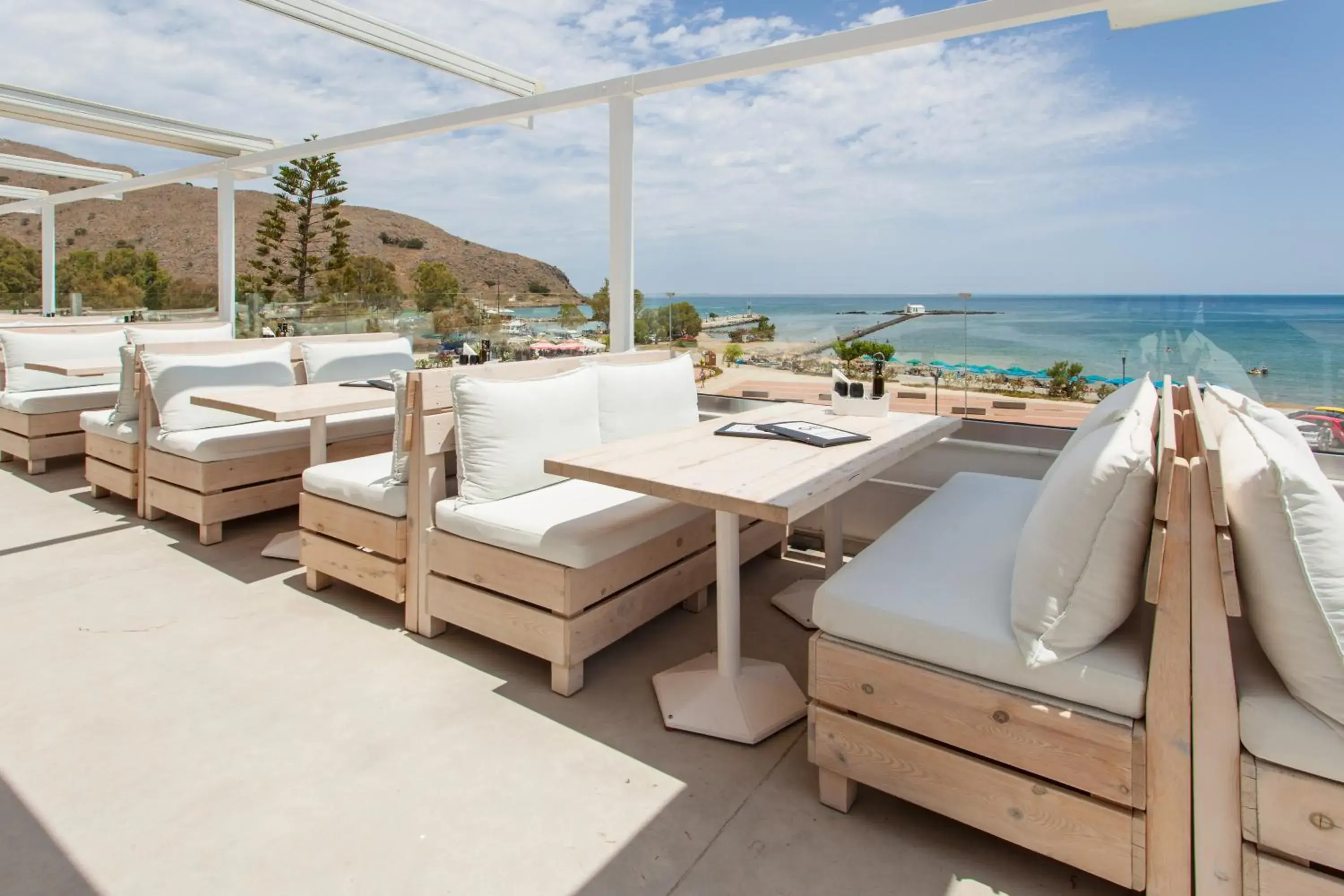 Restaurant/places to eat in Georgioupolis Beach Hotel Restaurant/places to eat in Georgioupolis Beach Hotel