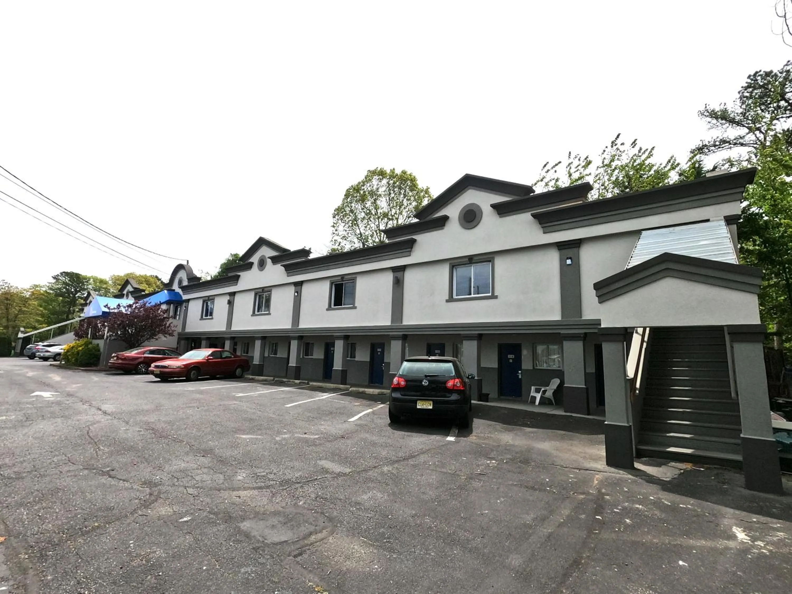 Property building in Motel 6-Toms River, NJ