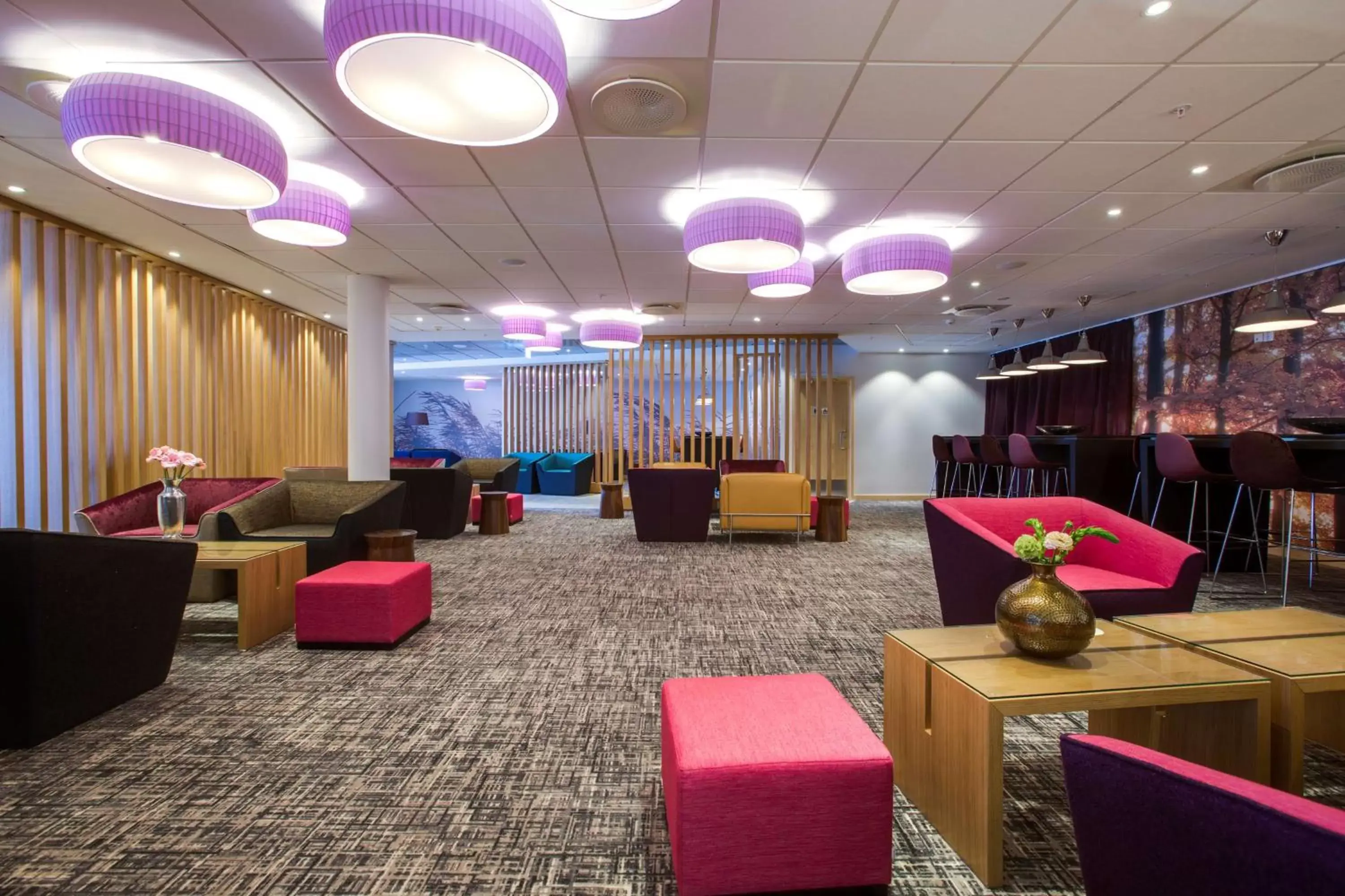 Lounge or bar in Radisson Blu Hotel Oslo Alna Lounge or bar in Radisson Blu Hotel Oslo Alna