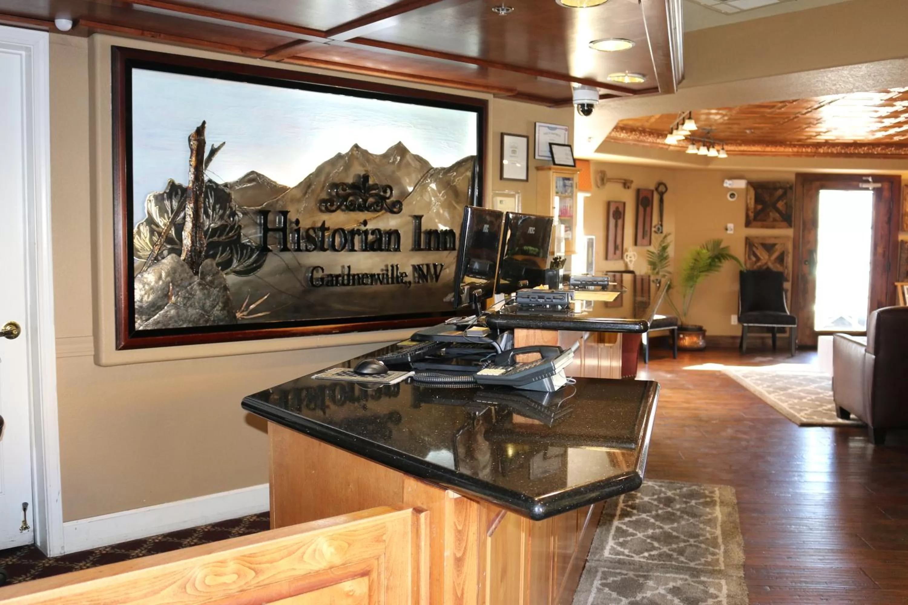 Lobby or reception in Historian Inn