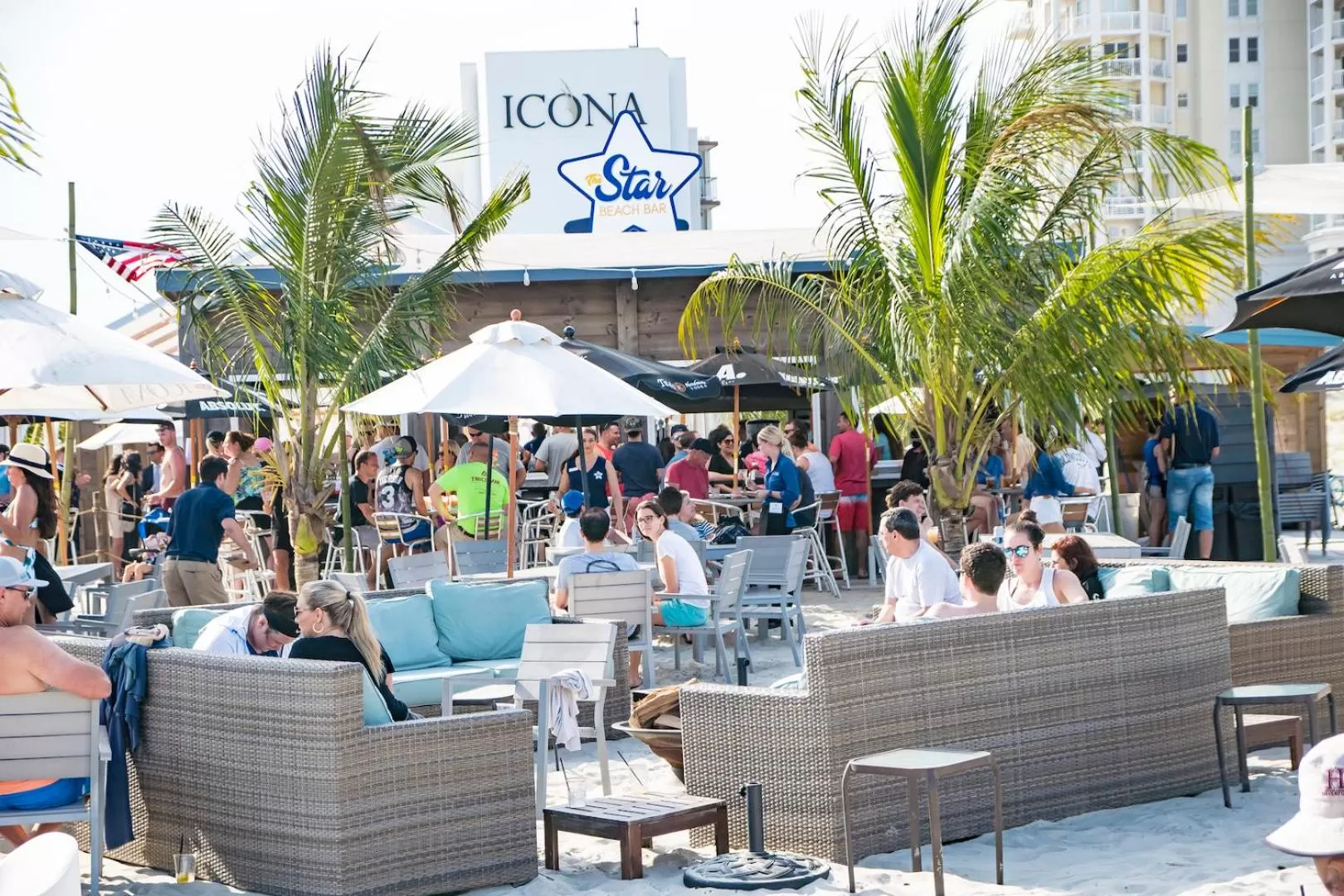 Restaurant/places to eat in ICONA Diamond Beach