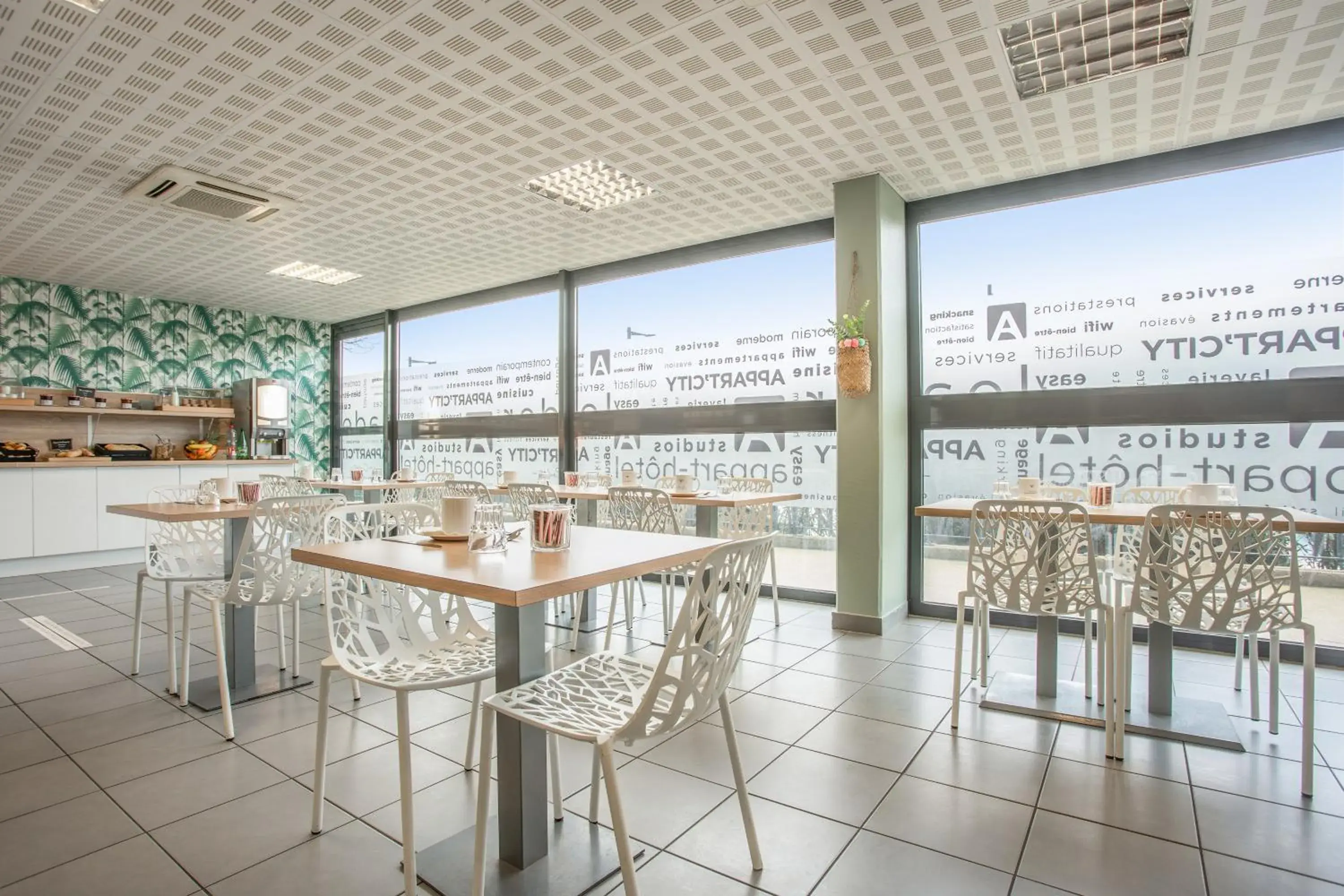 Breakfast in Appart'City Classic Nîmes Breakfast in Appart'City Classic Nîmes